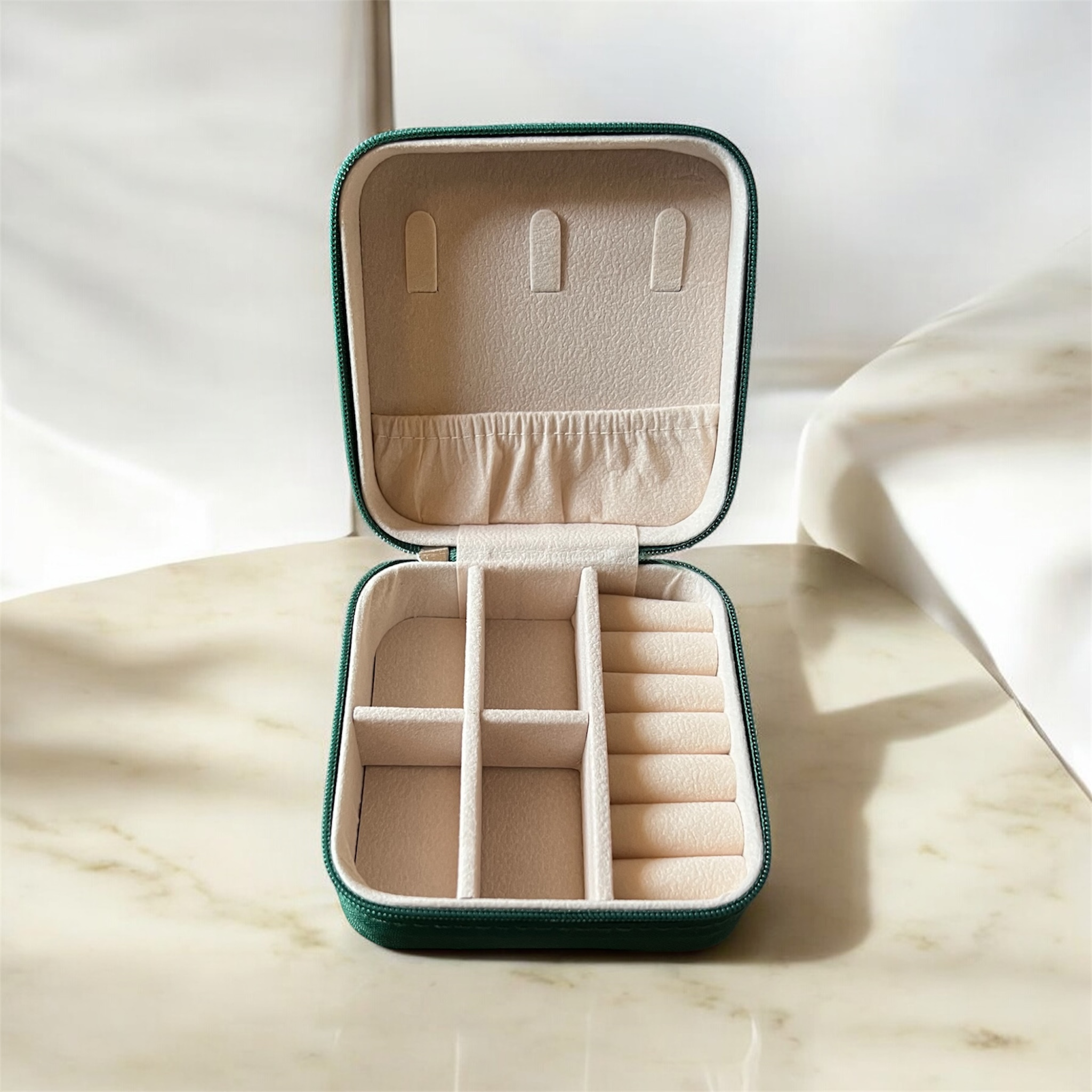 Mini Portable Jewellery Organiser Box
