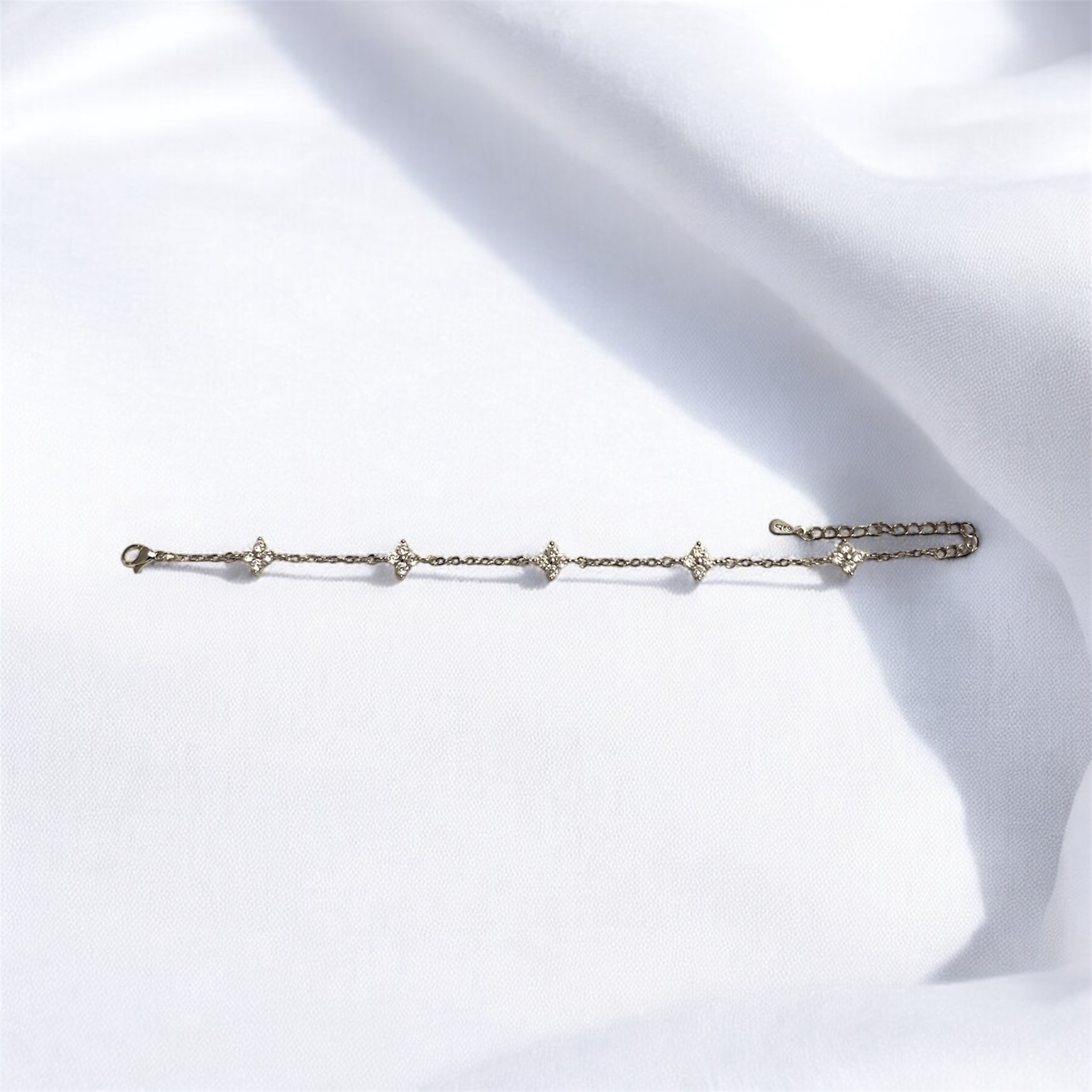 'Noor Blossom' Bracelet