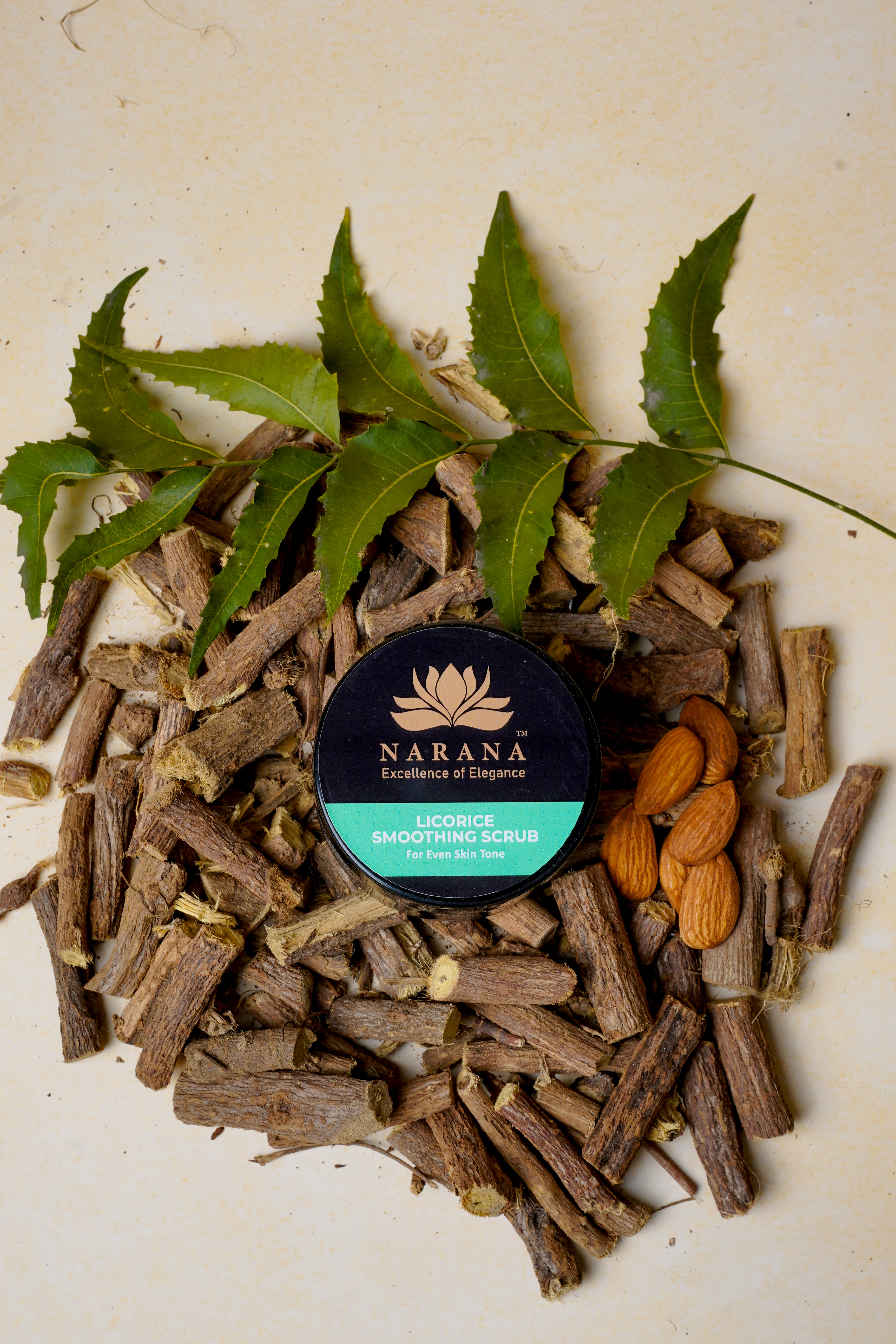 Licorice Smoothing Scrub