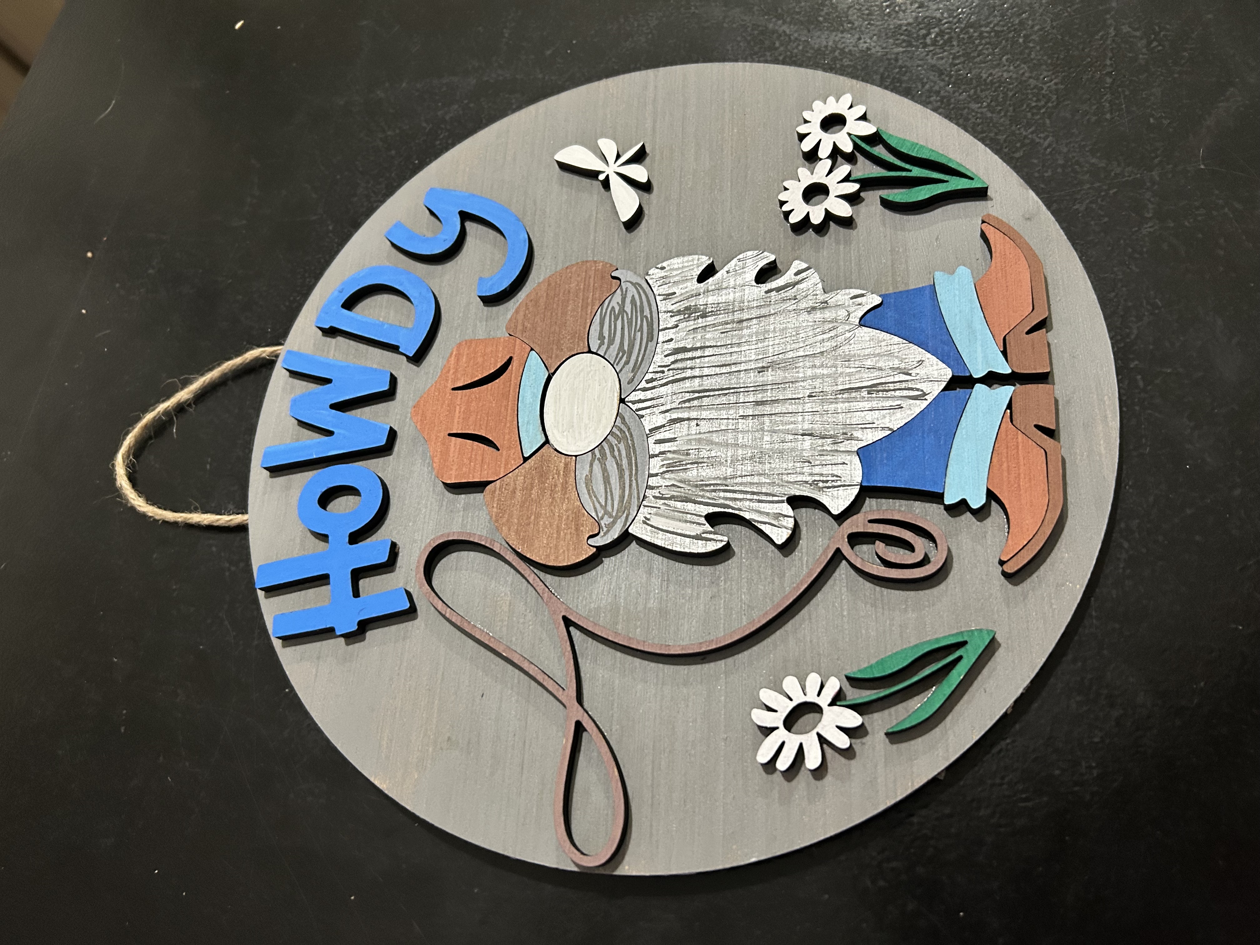 Howdy Gnome Welcome Plaque