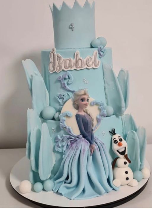 Frozen Izabel Gepersonaliseerde Taart