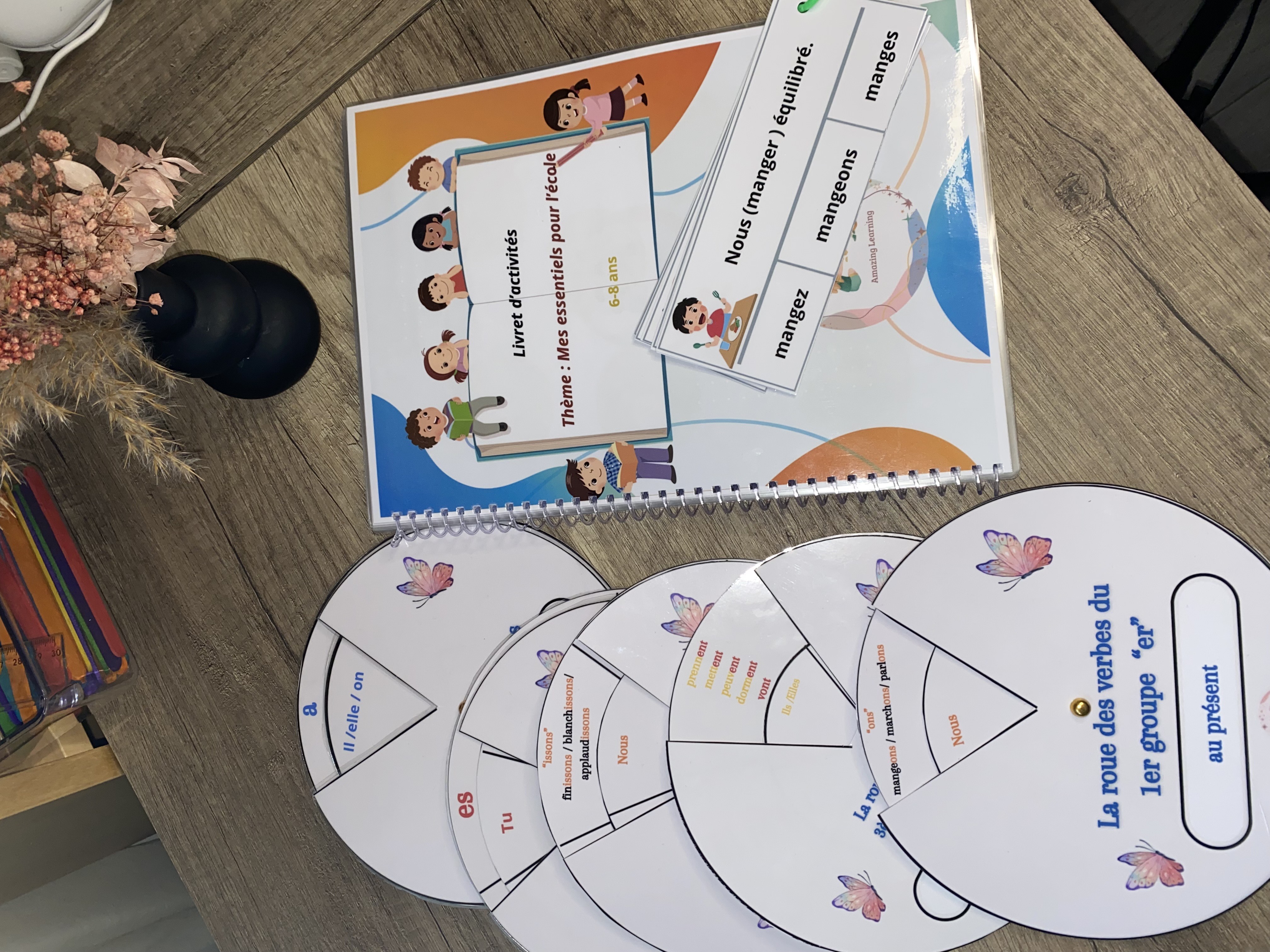 Kit : livret d'activité + 5 roues de conjugaison (présent)
