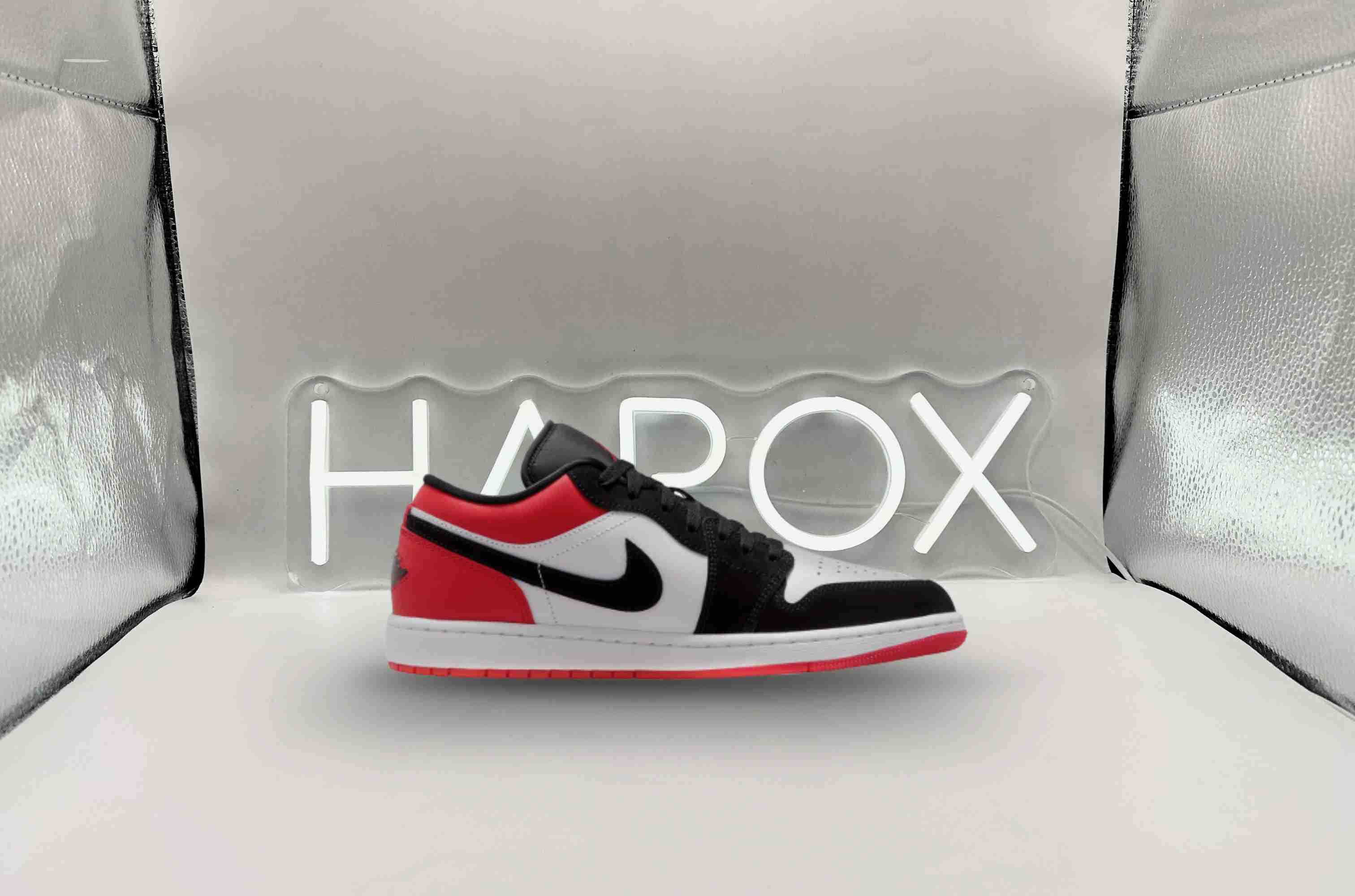 Air Jordan 1 Low 