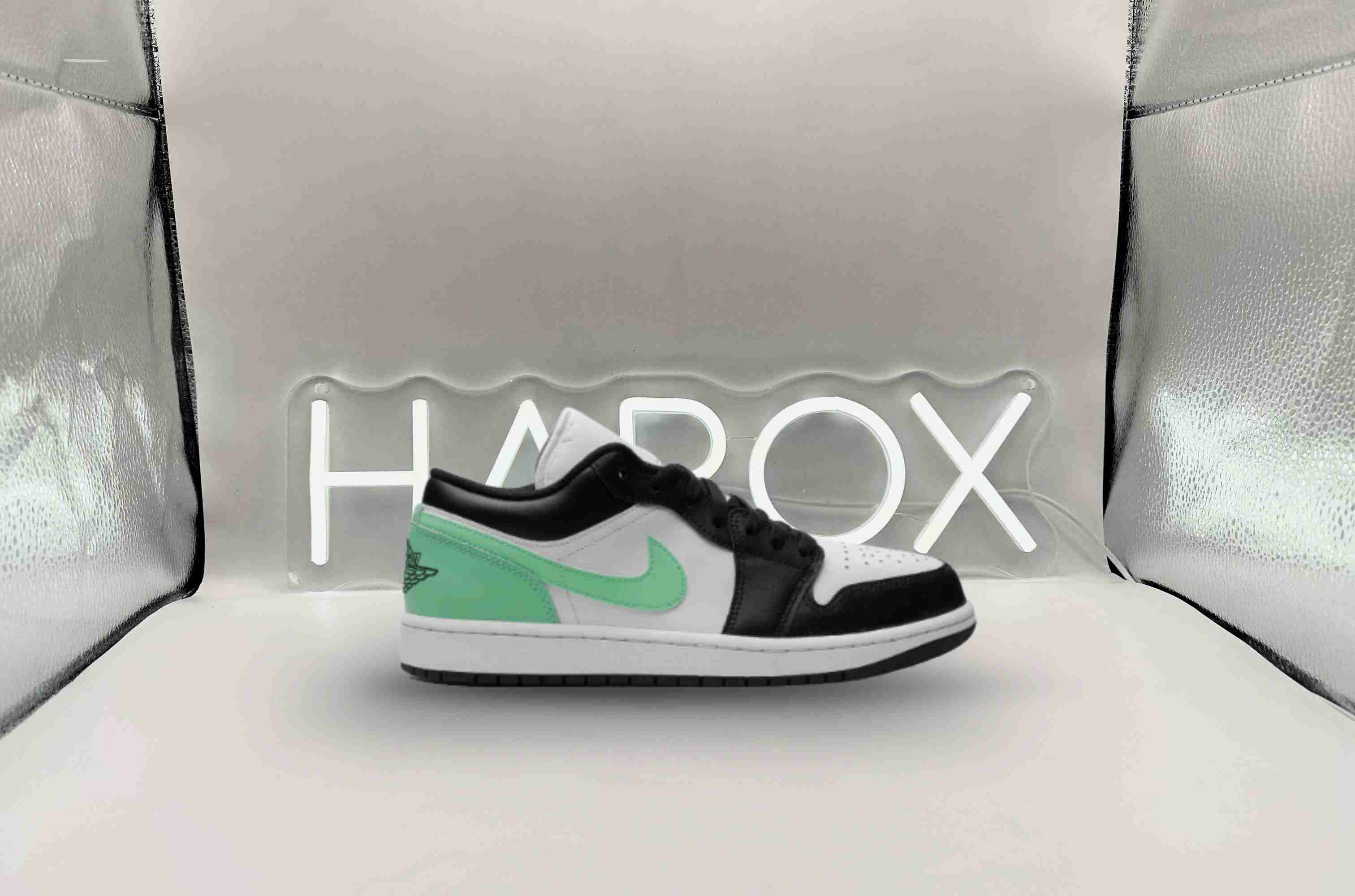 Air Jordan 1 Low