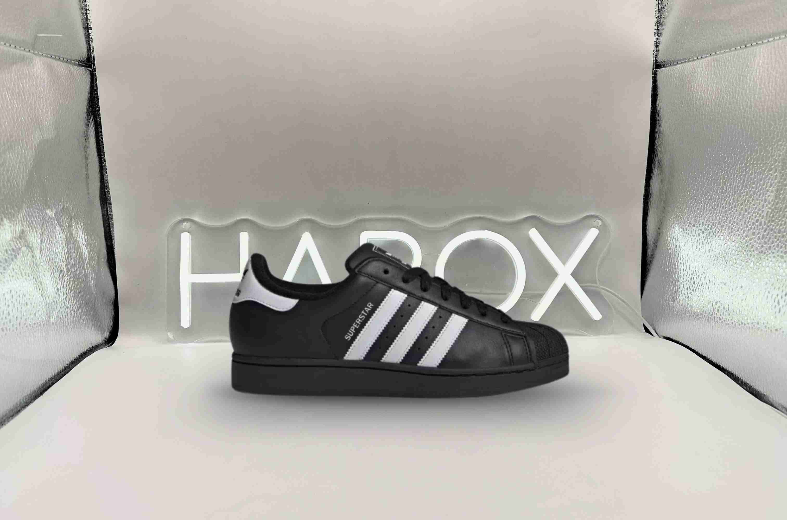 Adidas Superstar