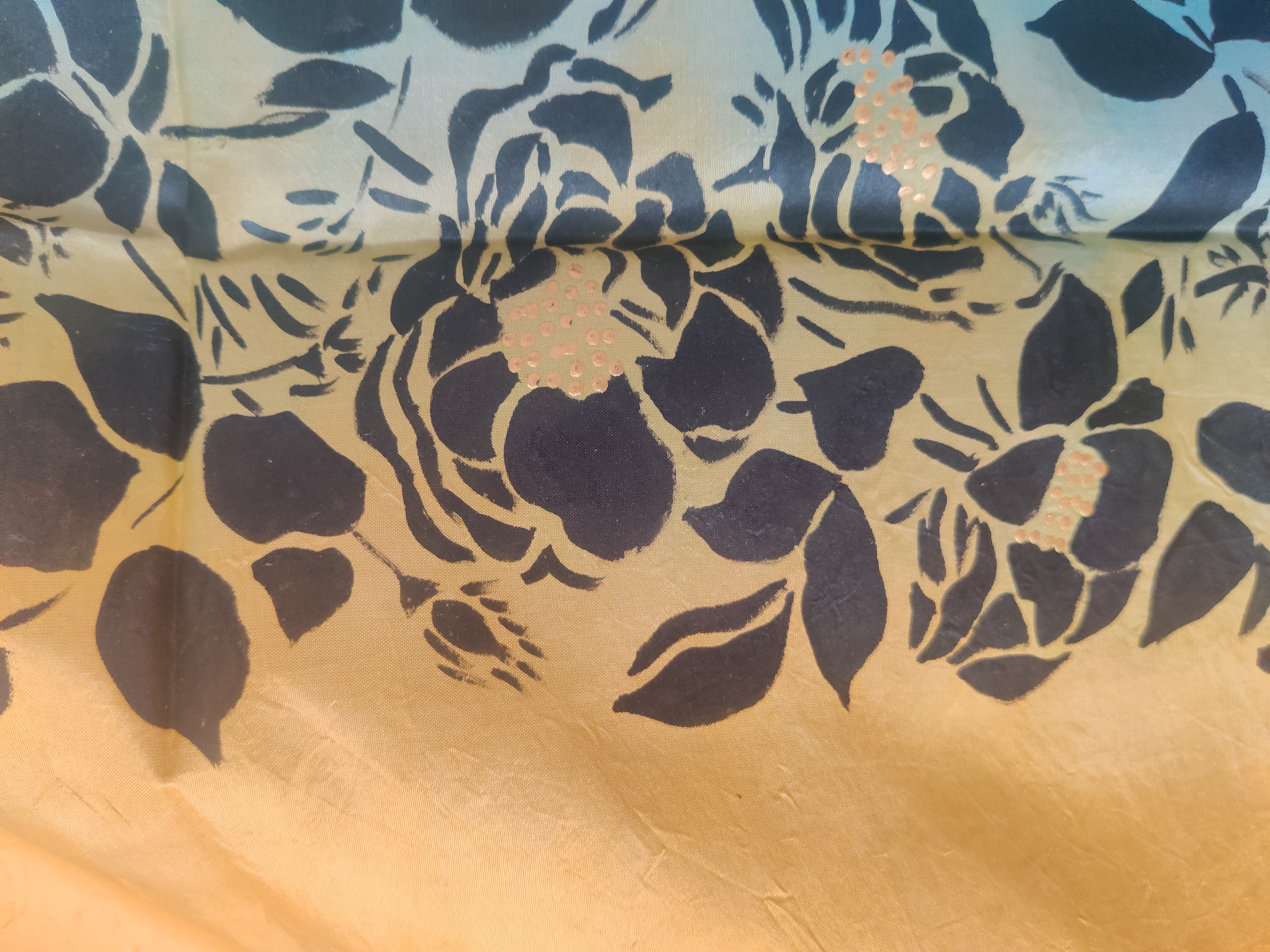 Silk Floral Patterned Stole TS91