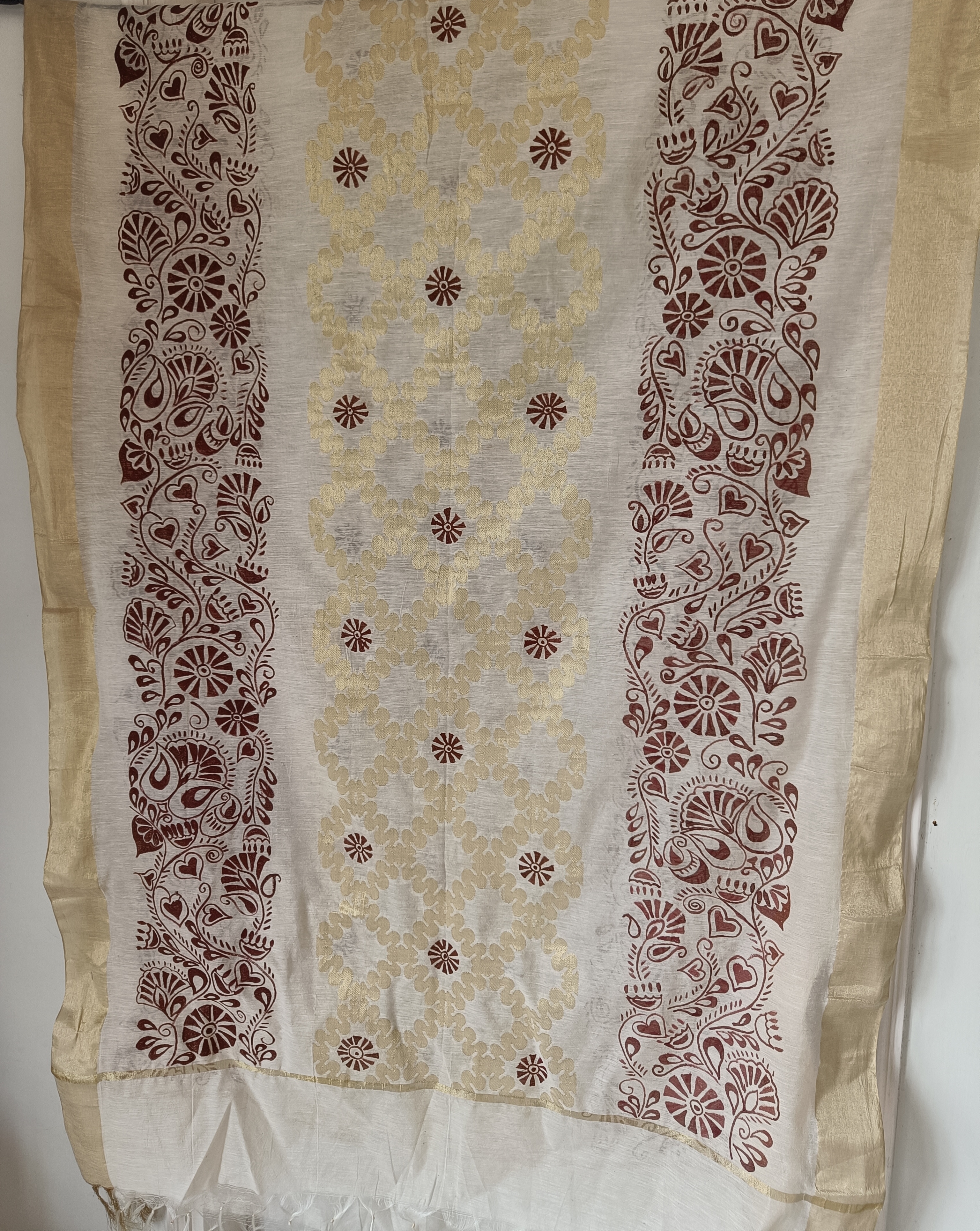 Handcrafted Elegant Chanderi Dupatta (DCH736)