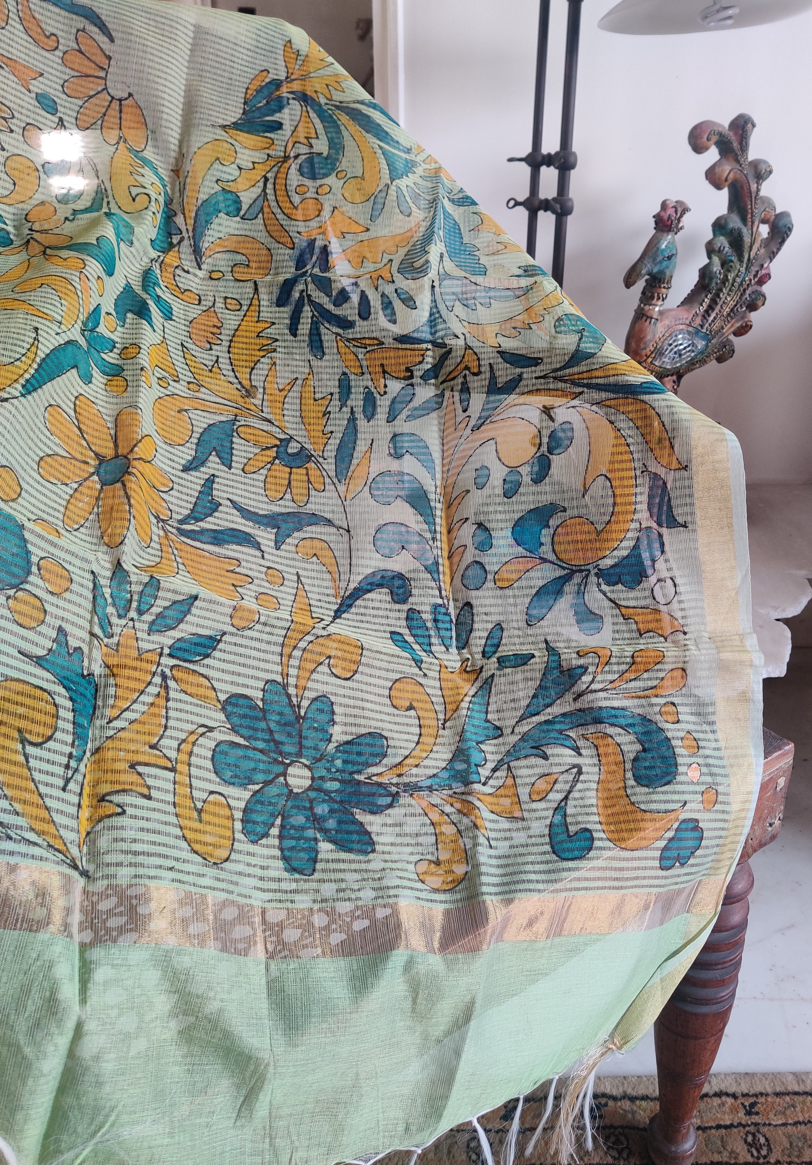 Painted dupatta (DF625)