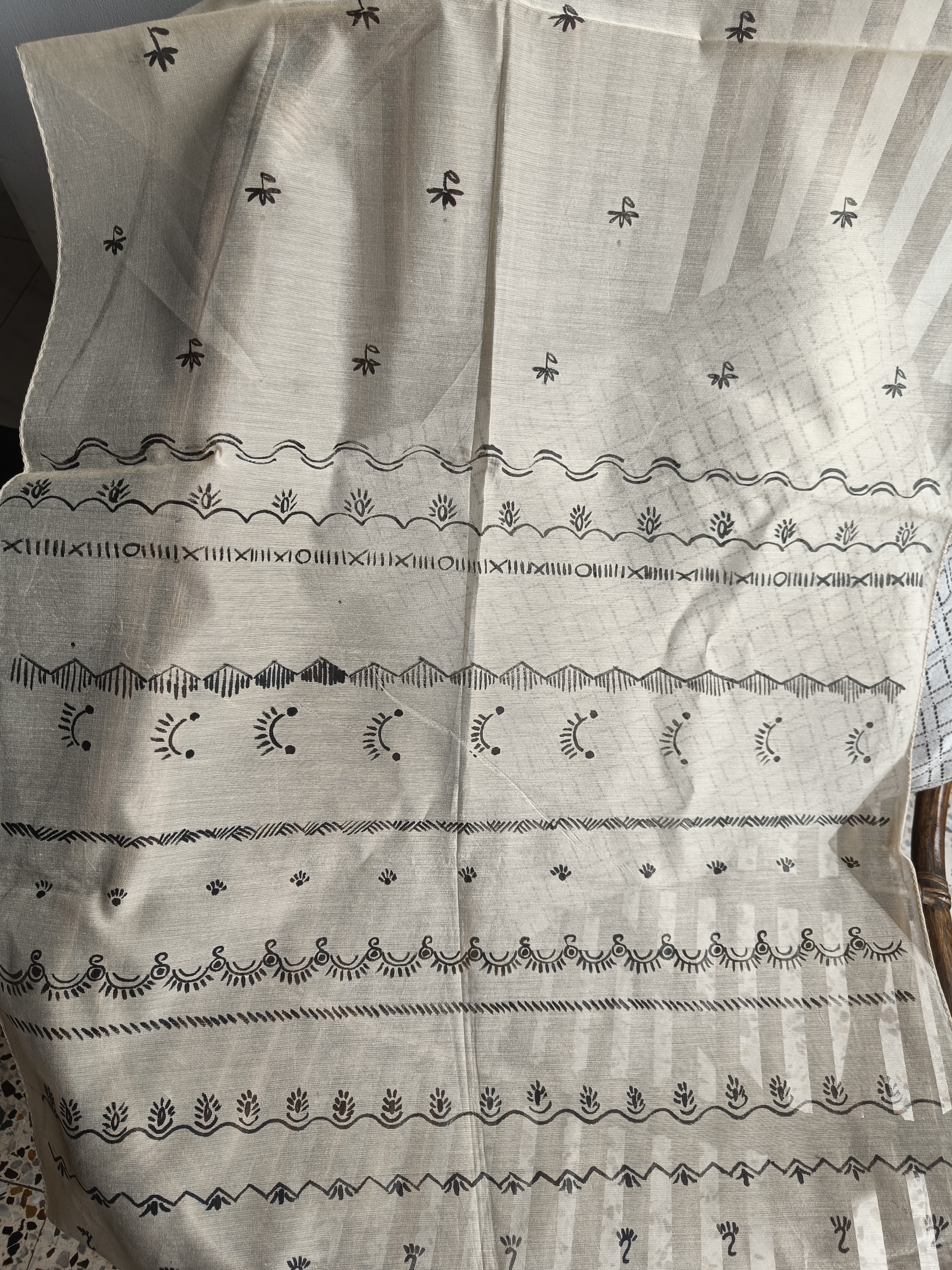 Chanderi Floral hand painted Stole 