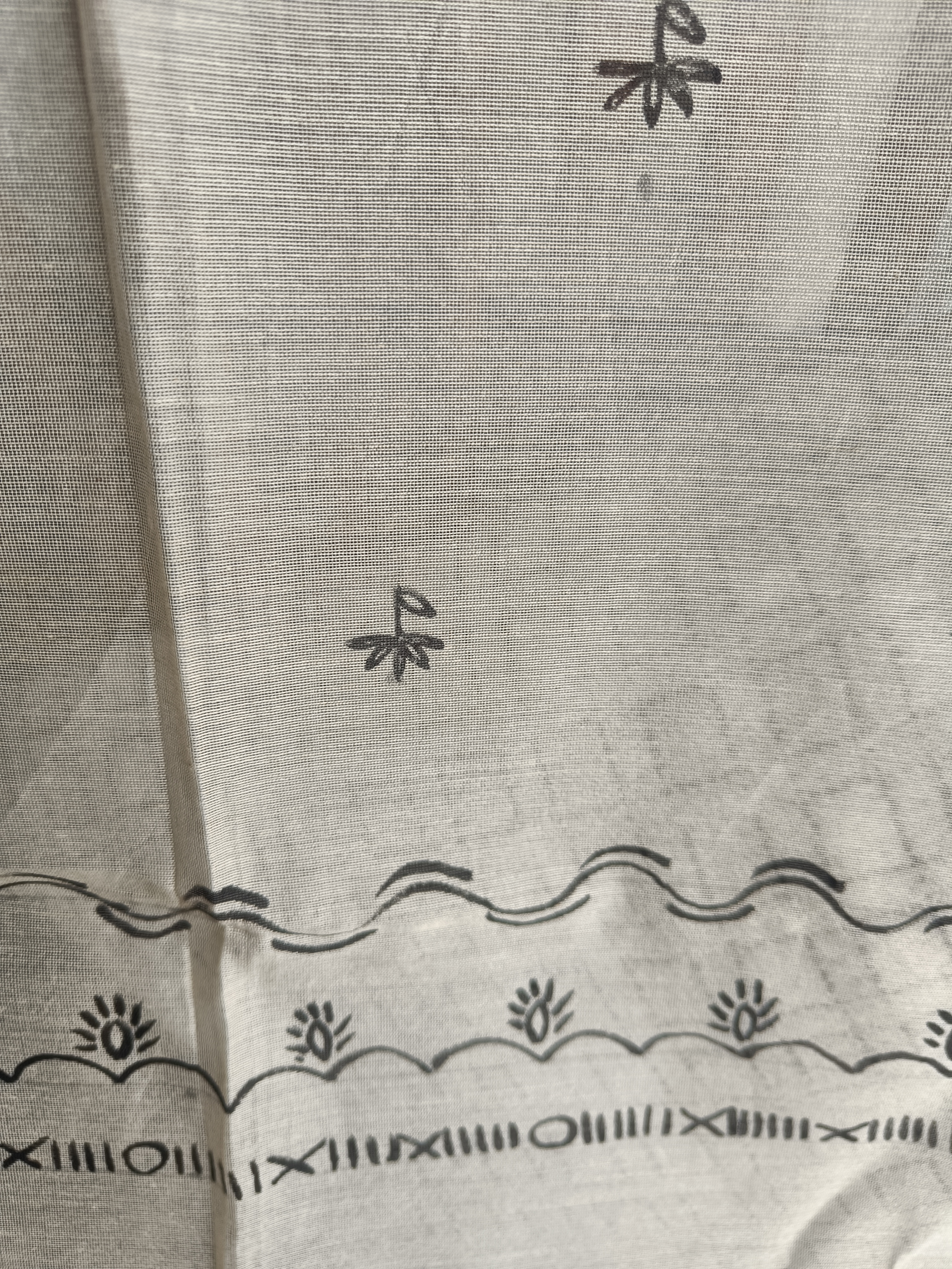 Chanderi Floral hand painted Stole 