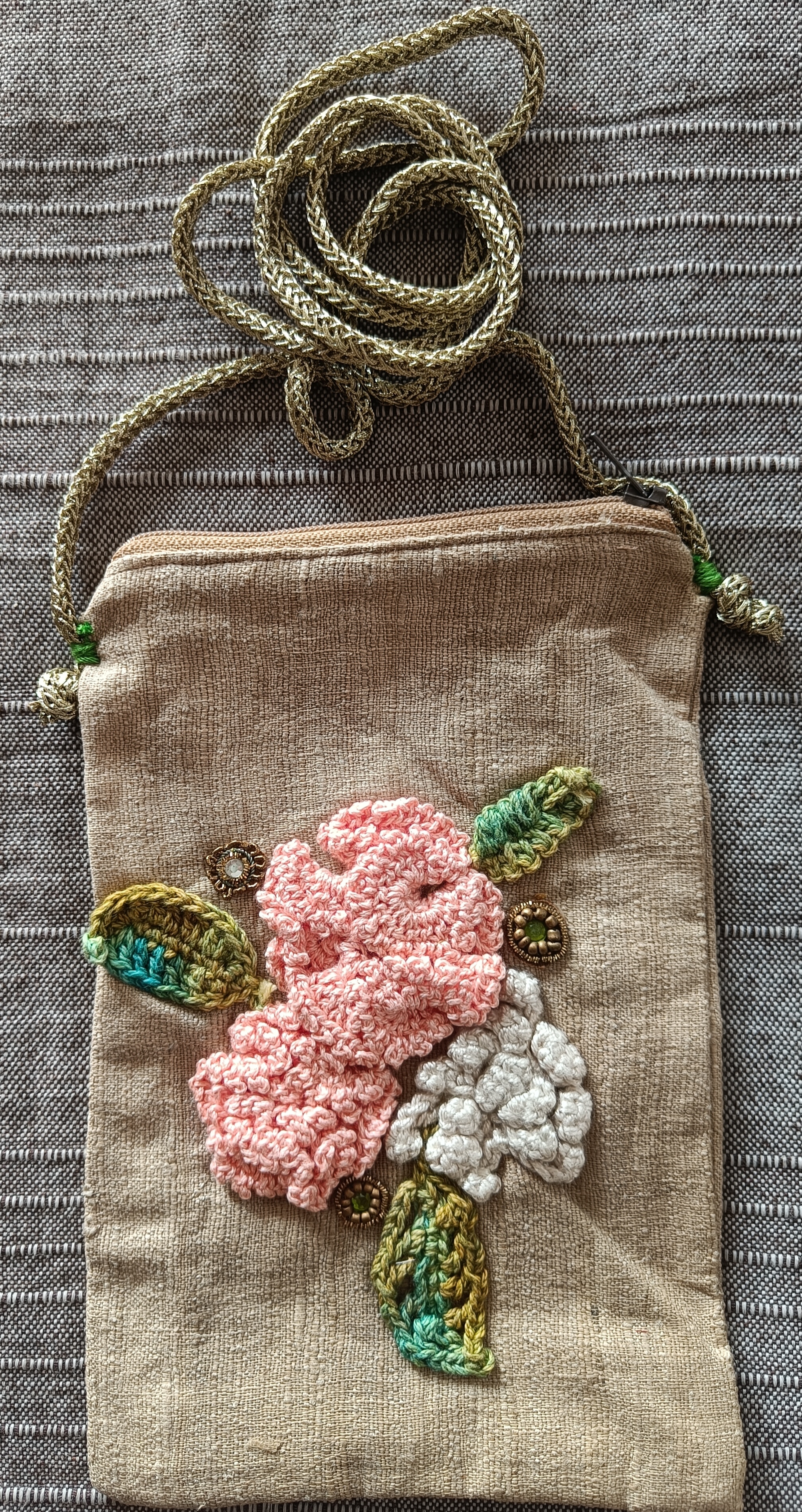 Handcrafted Mobile Pouch