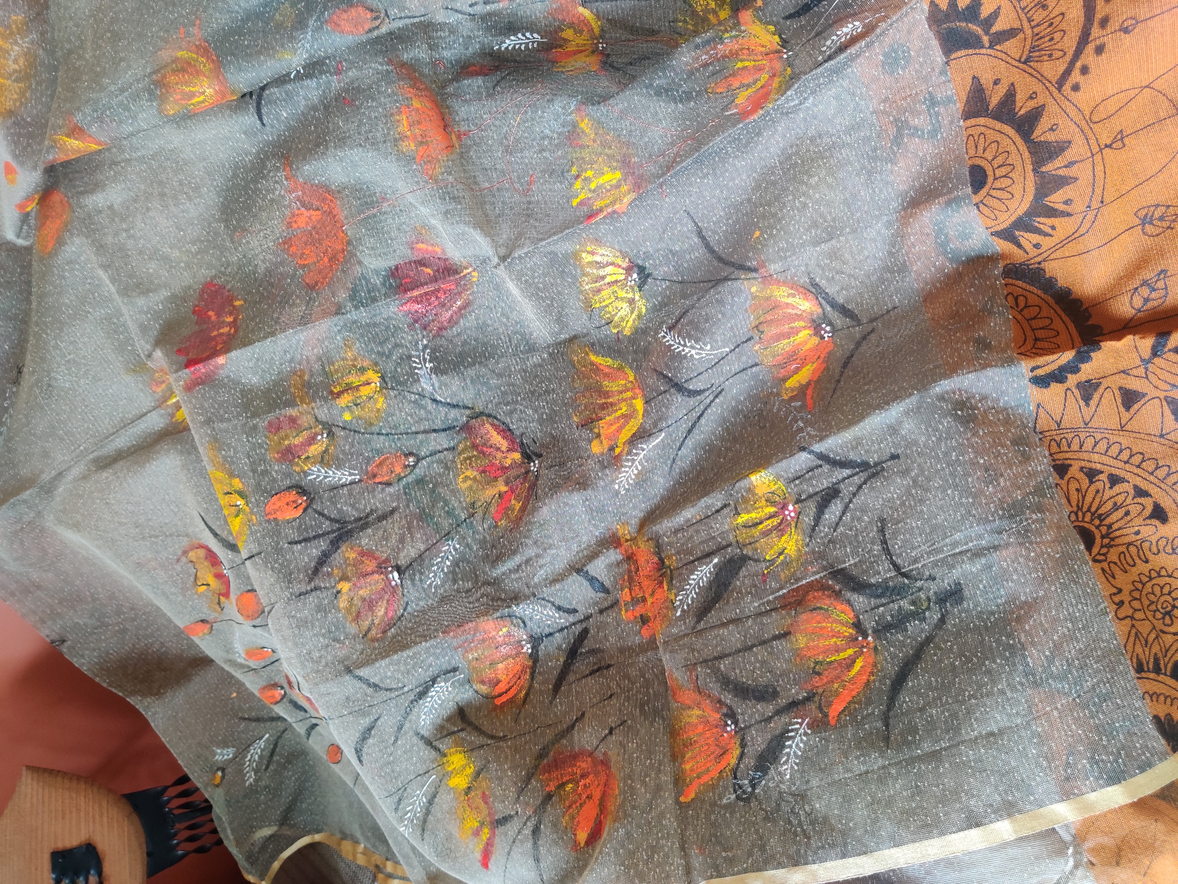 Hand-painted Dupatta (DF682)