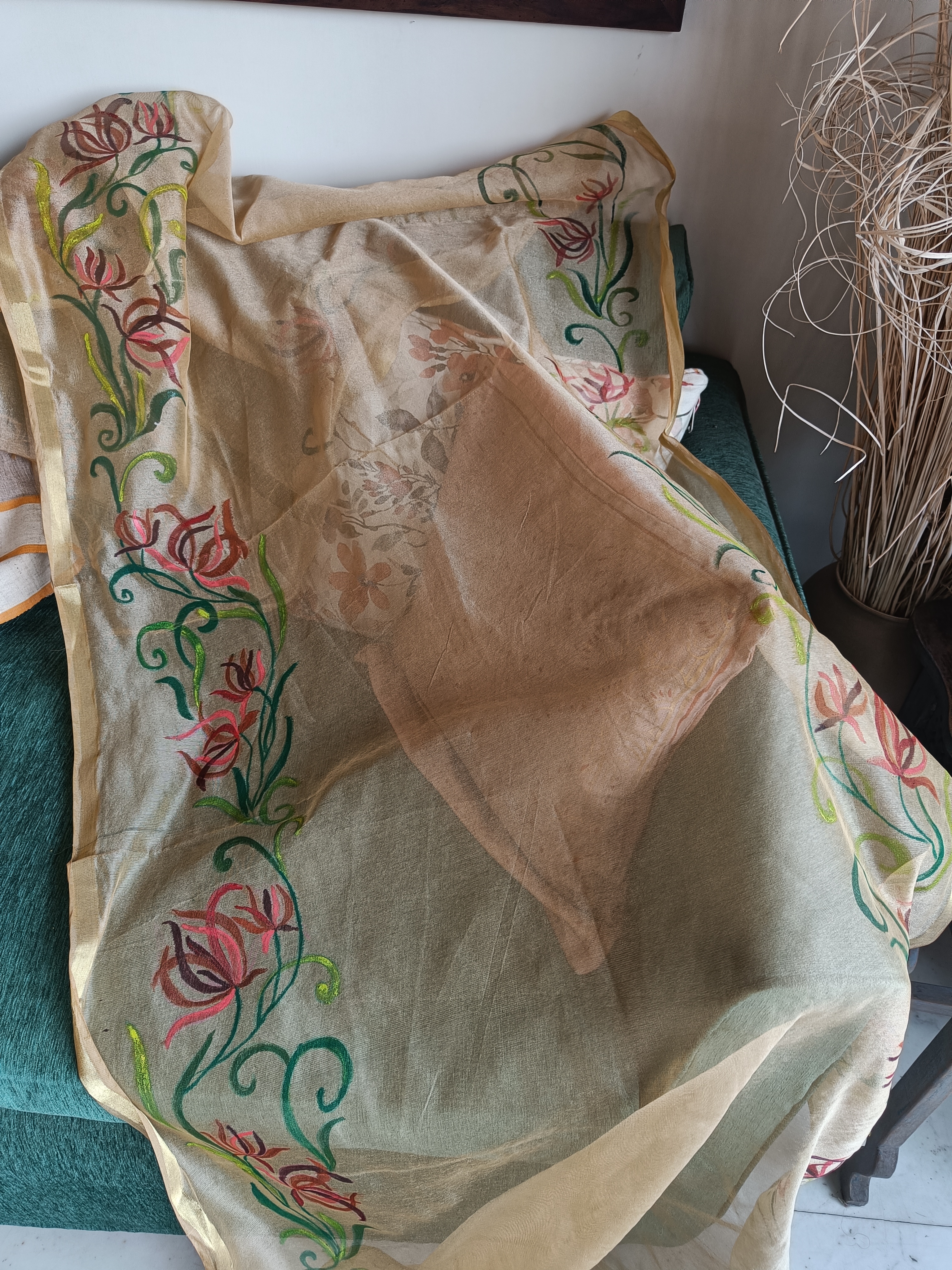 Hand-painted Dupatta (DF737)