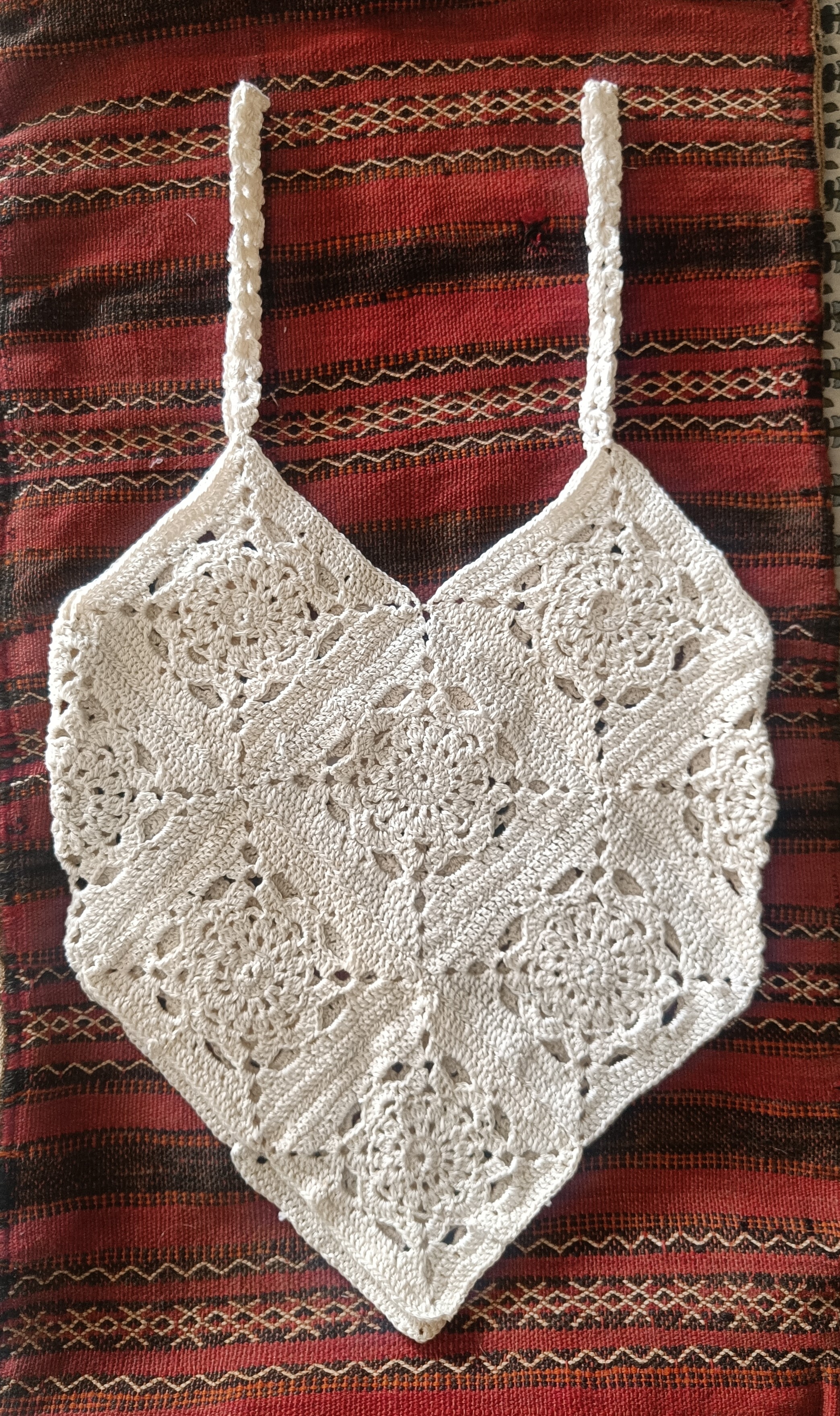 Crochet Spaghetti Top offwhite colour T03