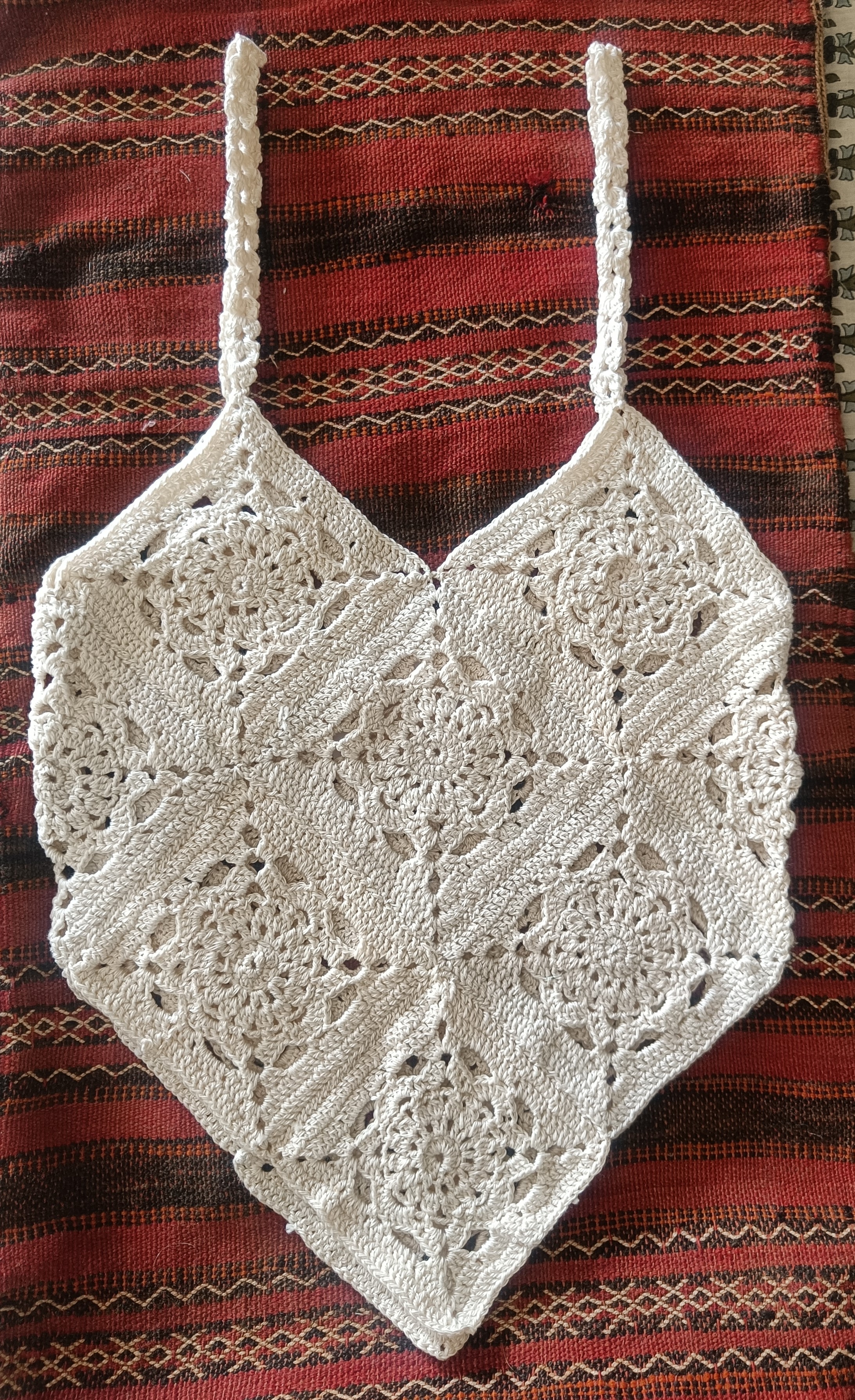 Crochet Spaghetti Top offwhite colour T03