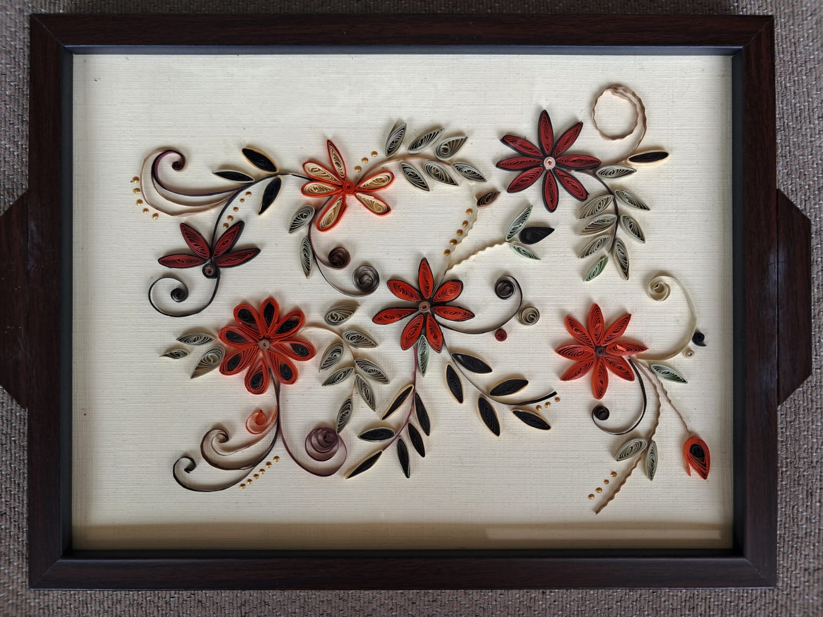 Decorative hand-made Quilled Art Tray Q07
