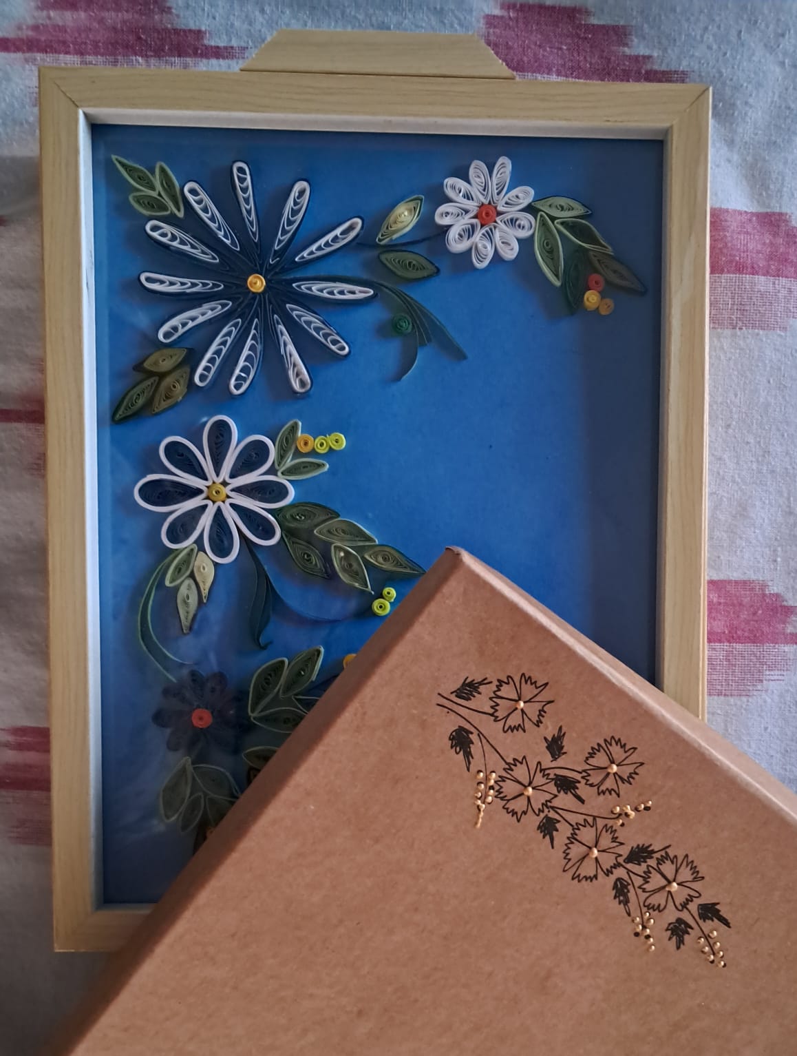 Handcrafted Quilling Tray Q08