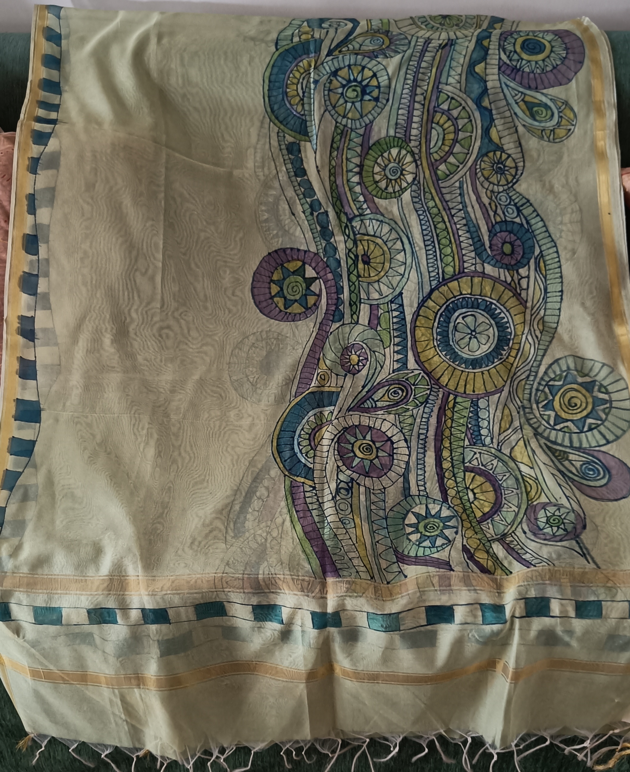 Designer Hand-painted dupatta (DF694)