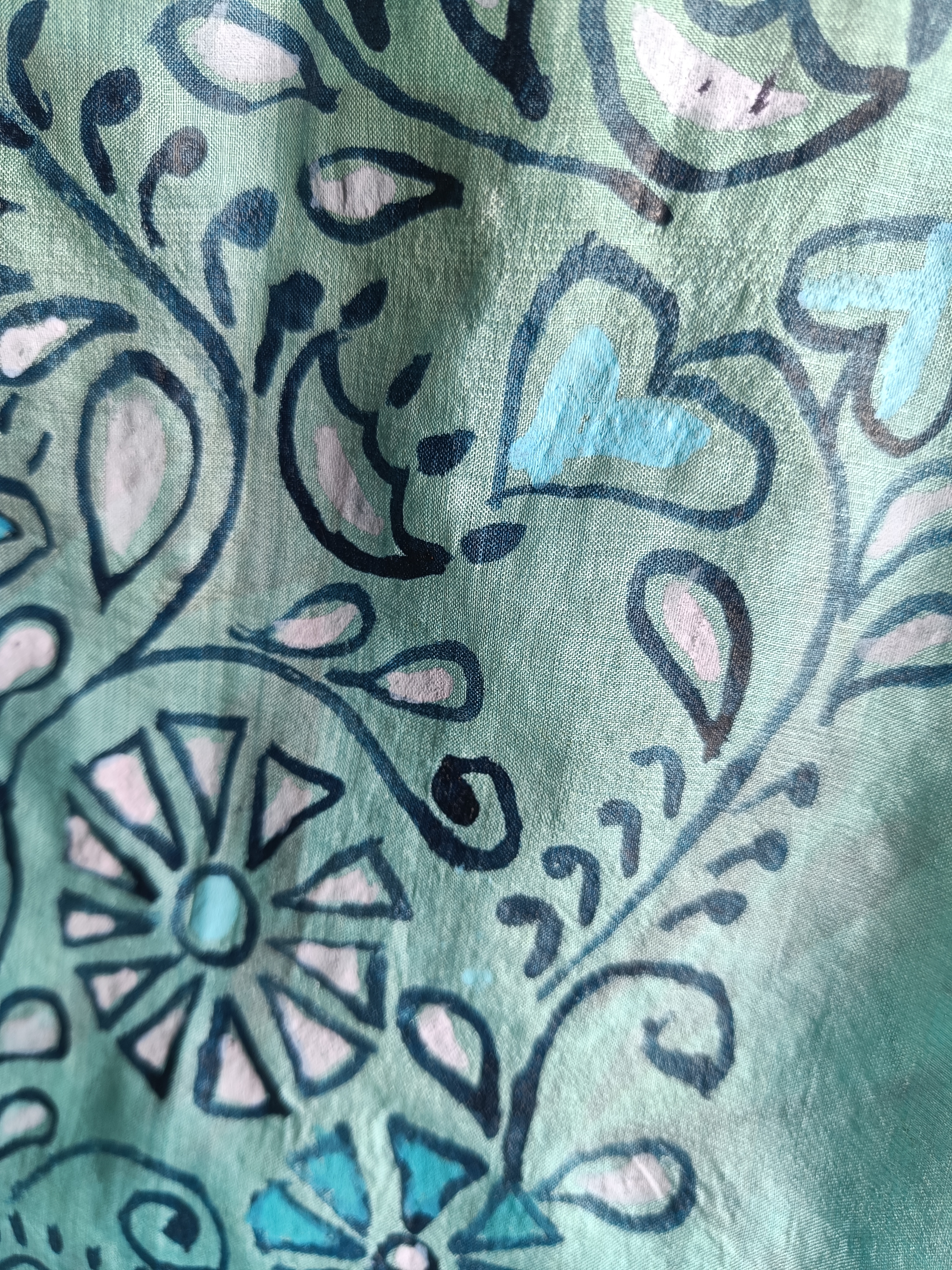 Hand-Painted Silk Stole TS100