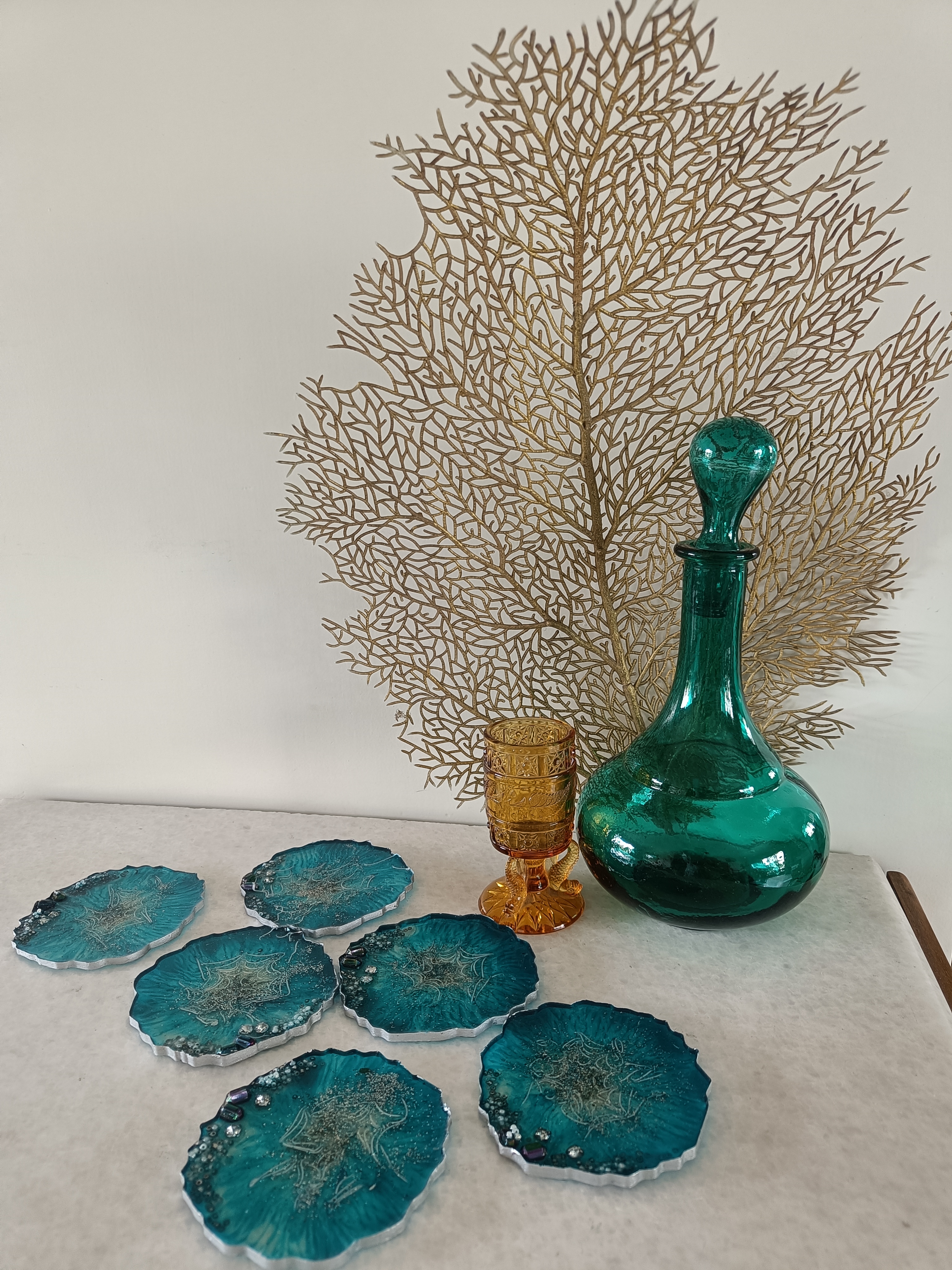 Set of 6 resin coasters R24