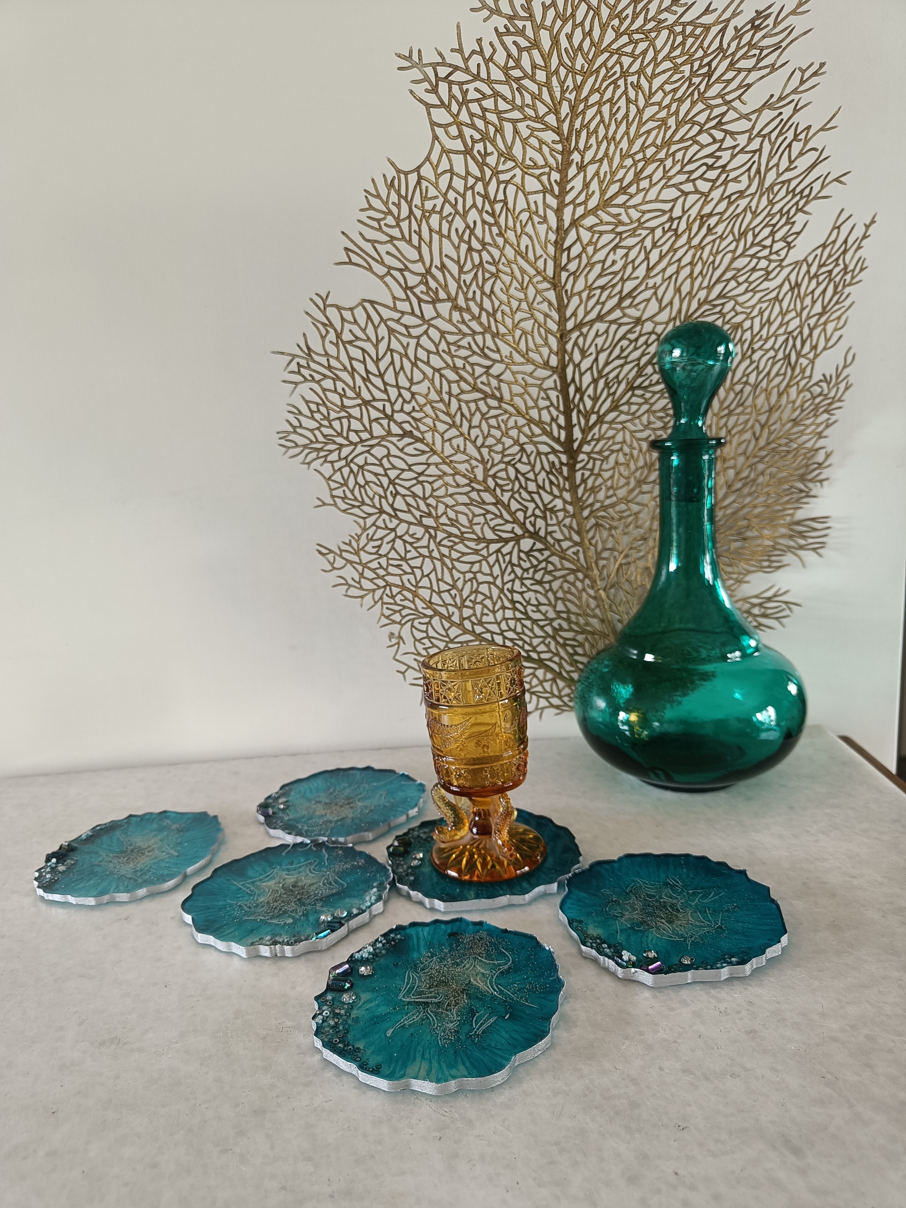 Set of 6 resin coasters R24