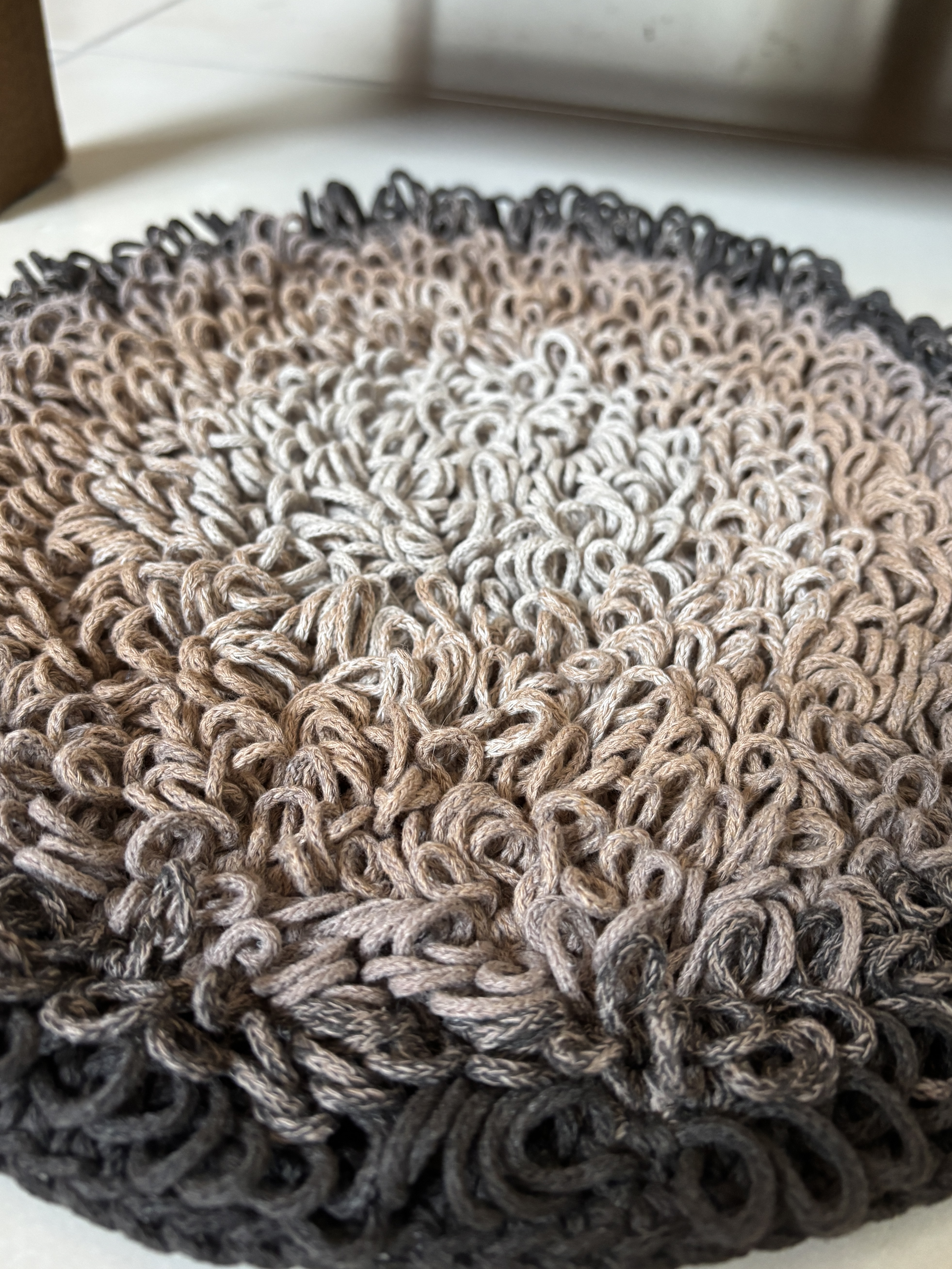 Alfombra circular "Bucle" / Circle Rug "Loop"