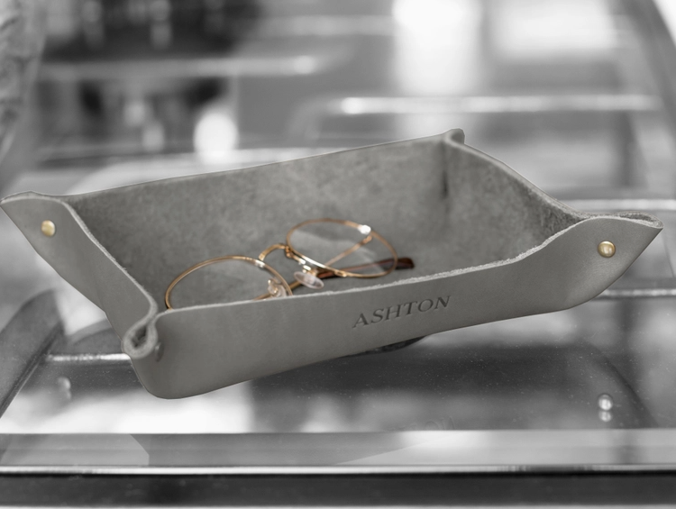 USA Made Rivet Valet Tray