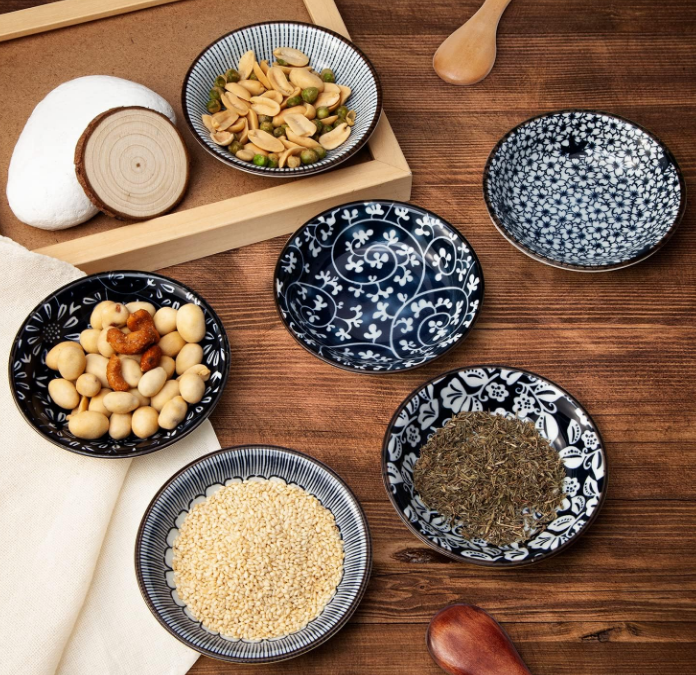 Dipping Bowls, Soy Sauce Dish Ceramic, 3 OZ Small Serving Bowls for Side Dishes Vintage Blue Stylish Design, Set of 6 Mini Appetizer Plates for Condiment Sushi Ketchup BBQ Party, 4 Inch