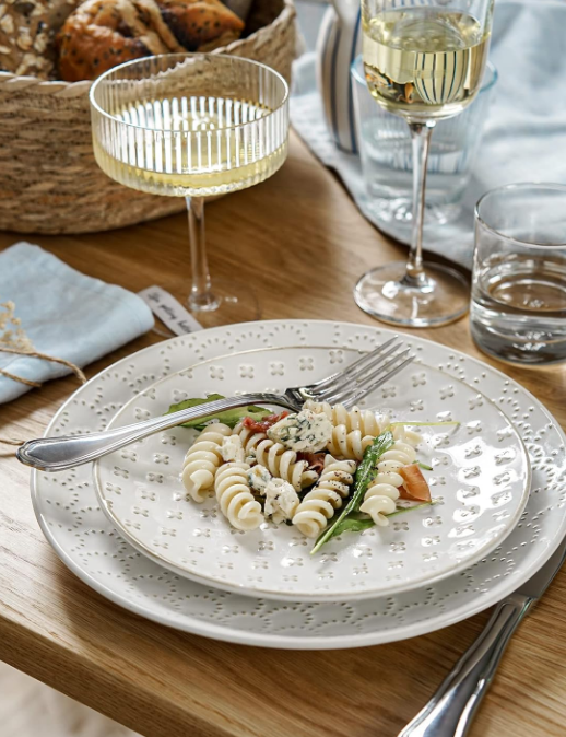 Salad Plates 8 Inch, Ceramic Embossment Plate Set for Dessert Appetizer Small Dinner, Suit For Housewarming Wedding -Set of 4, Arctic White