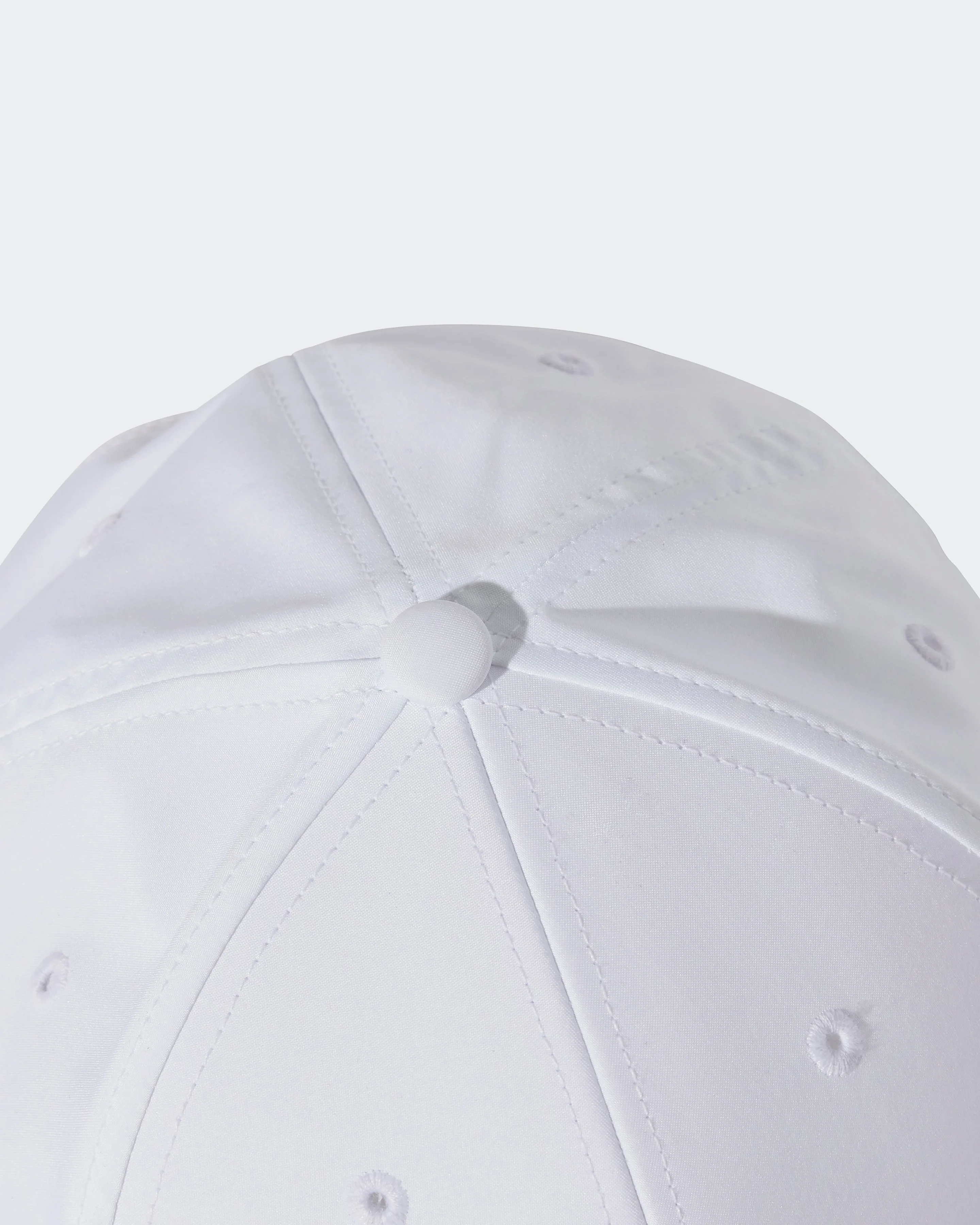 Mercedes 2025 White Cap