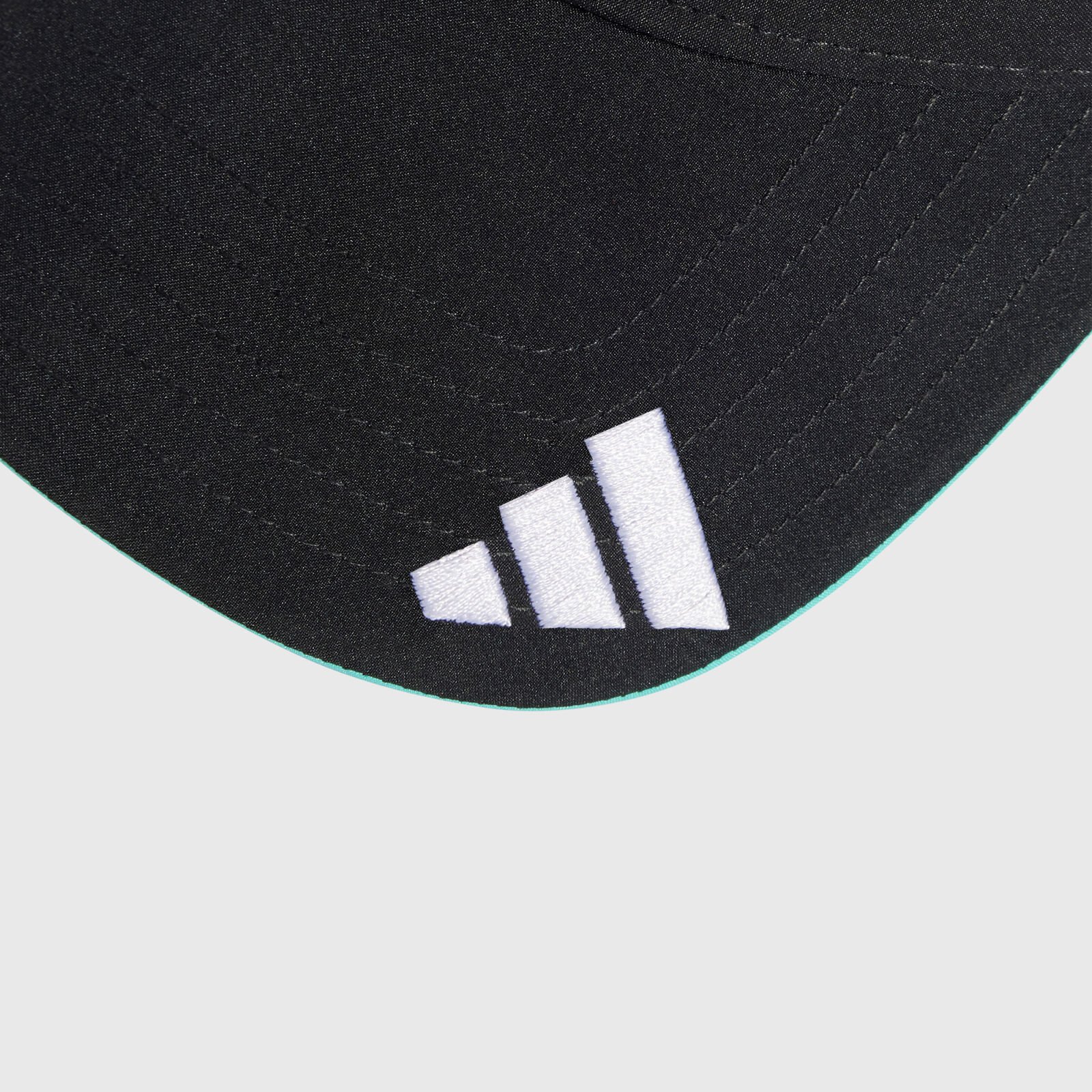 Mercedes 2025 Black Cap
