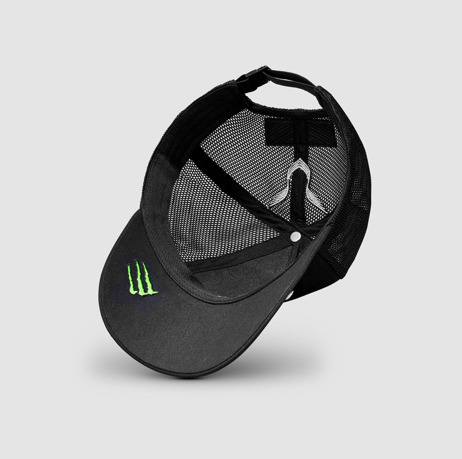 Mercedes Gran Turismo Black Cap
