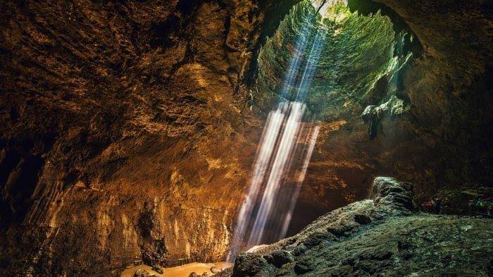 Yogyakarta 1-Day Adventure: Jomblang & Pindul Caves