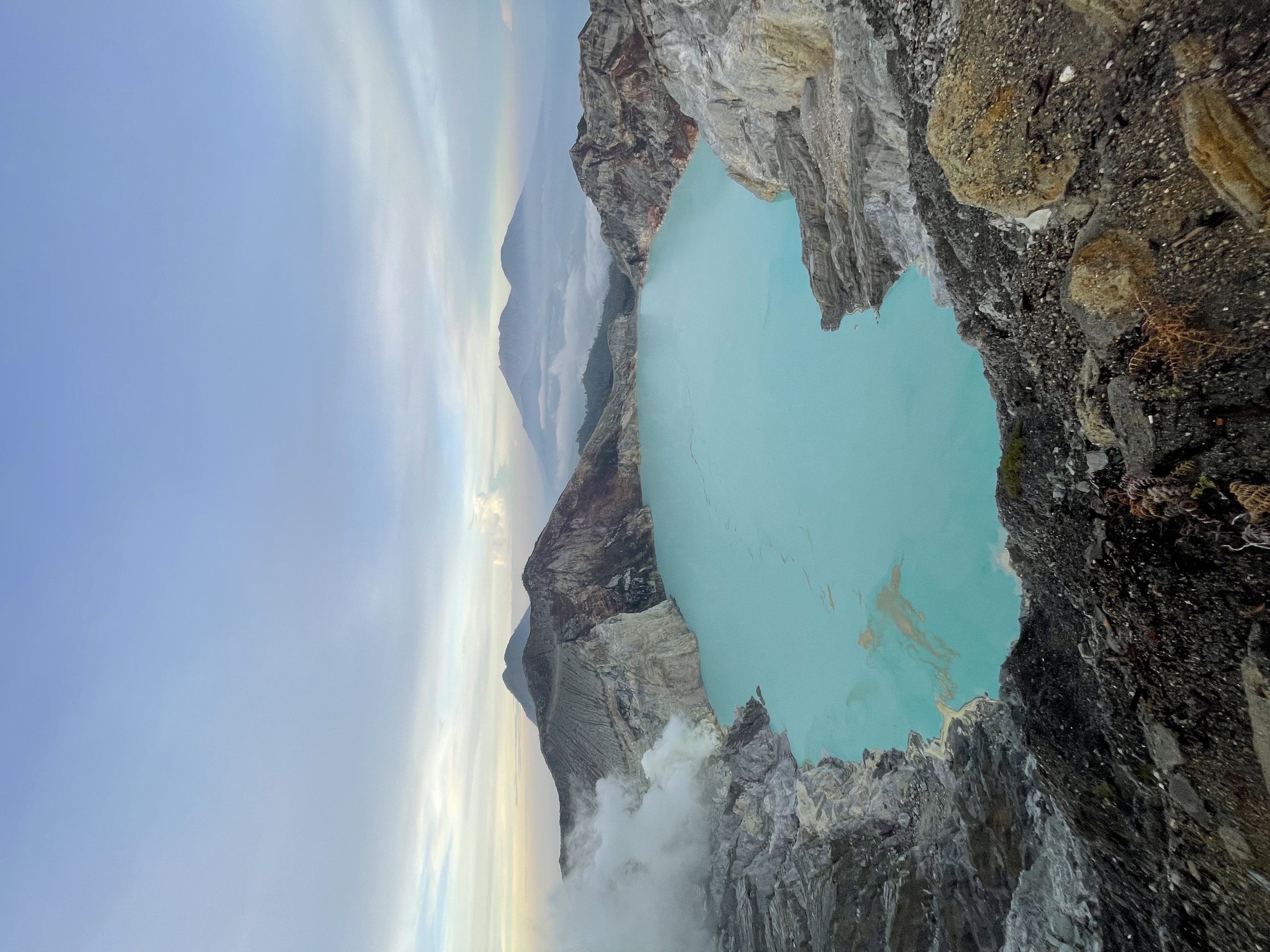 From Malang/Surabaya: Mount Bromo and Ijen Crater 2-Day Tour