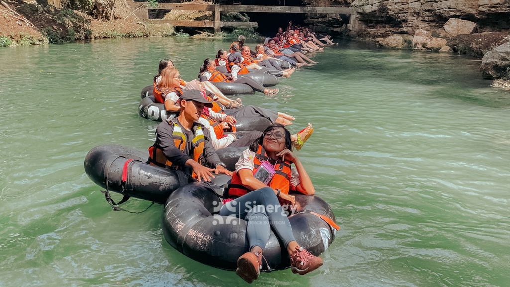 Cave Tubing Goa Pindul
