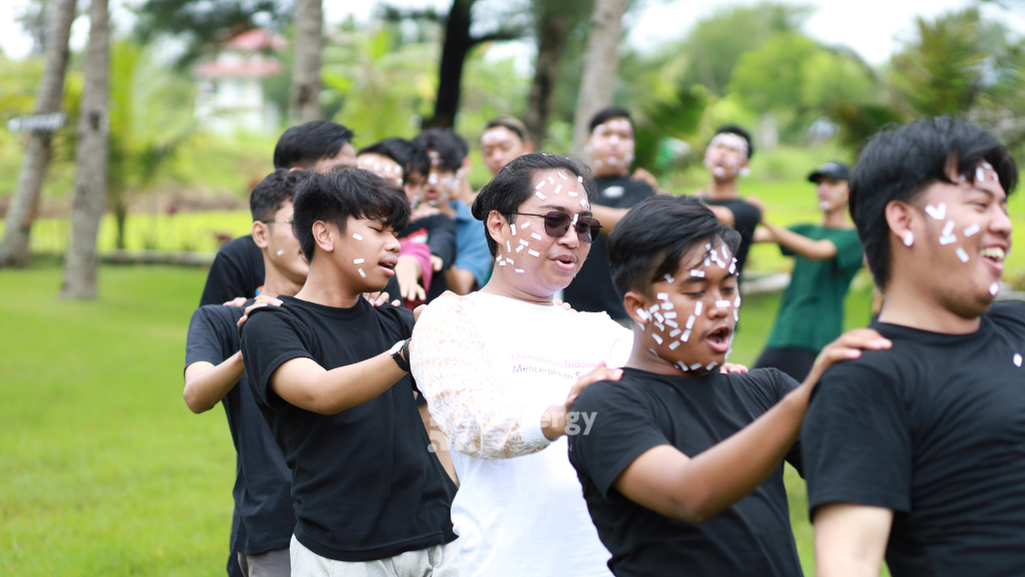 Outbound Team Building