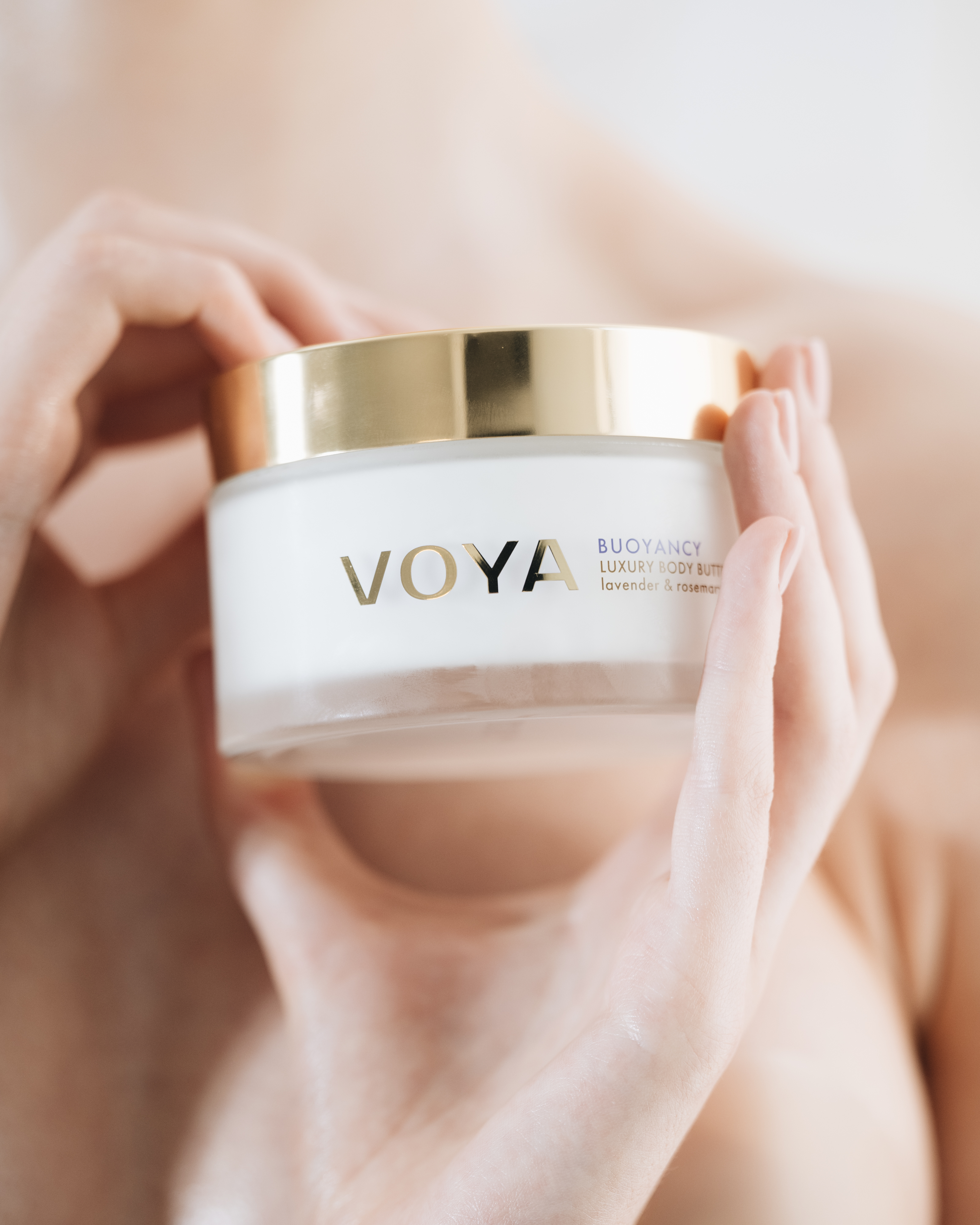 BUOYANCY - maitinamasis kūno sviestas