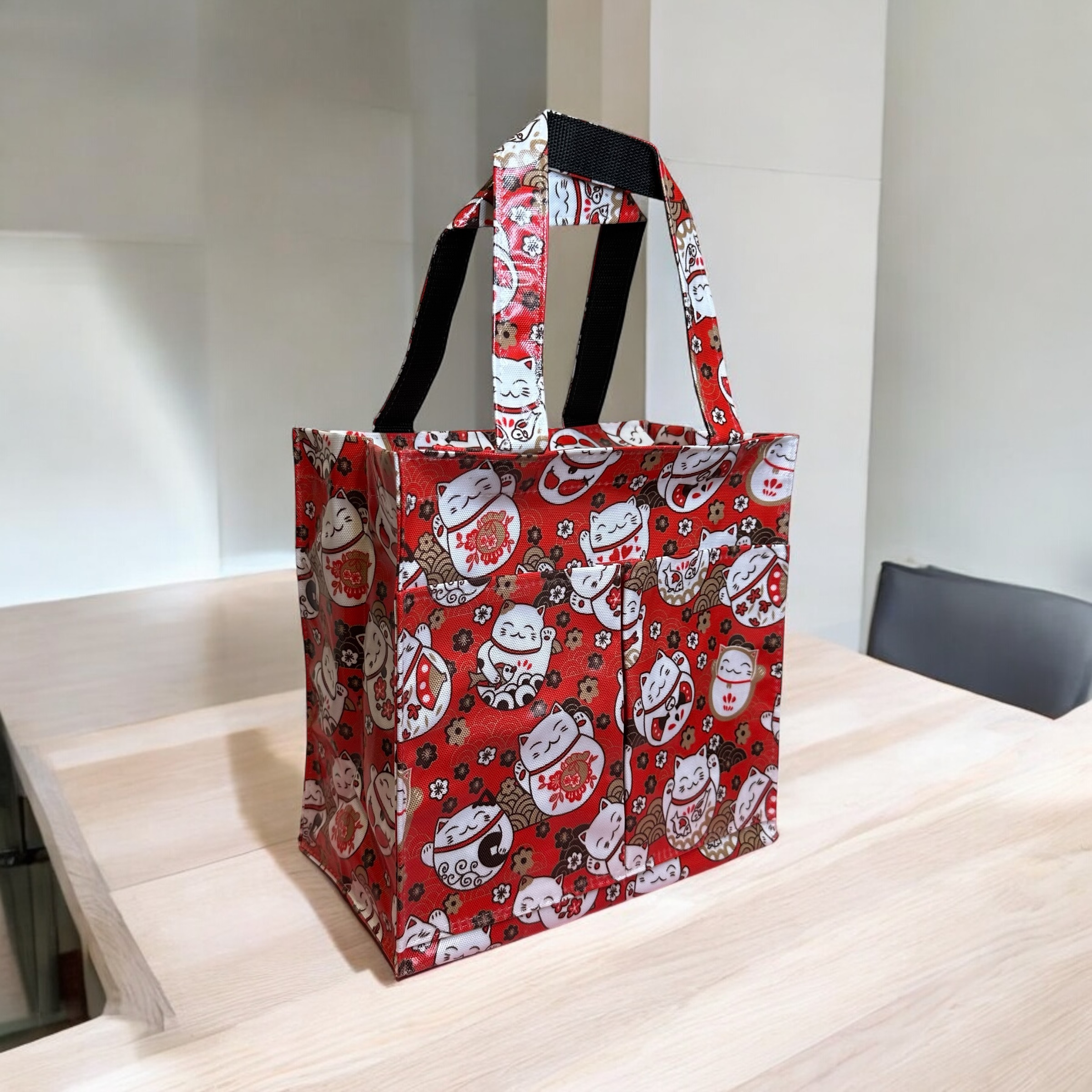 Red Lucky Cat S Front