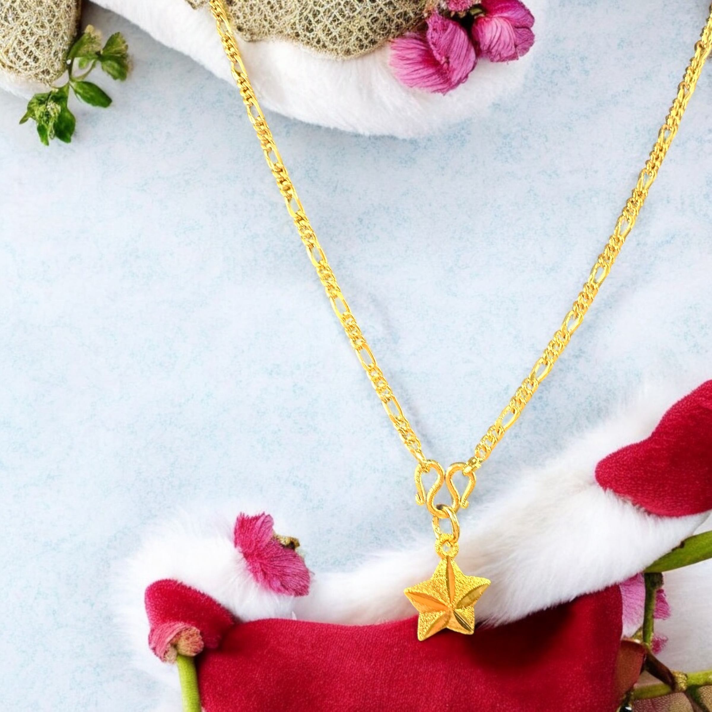 Gold Star Necklace