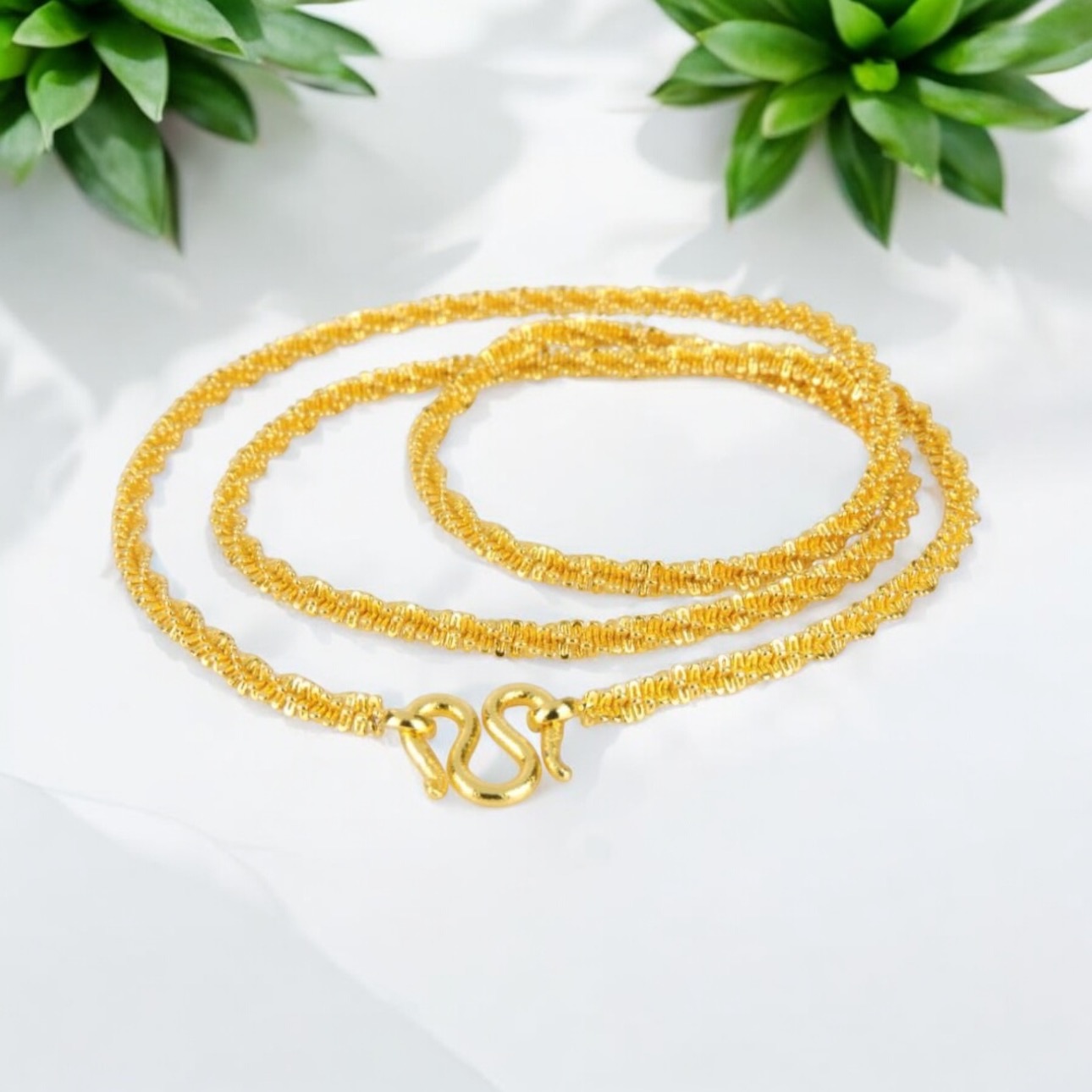 Garland-style Necklace