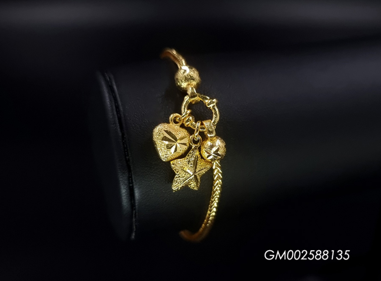 Heart and Star Dangling Charm Bracelet