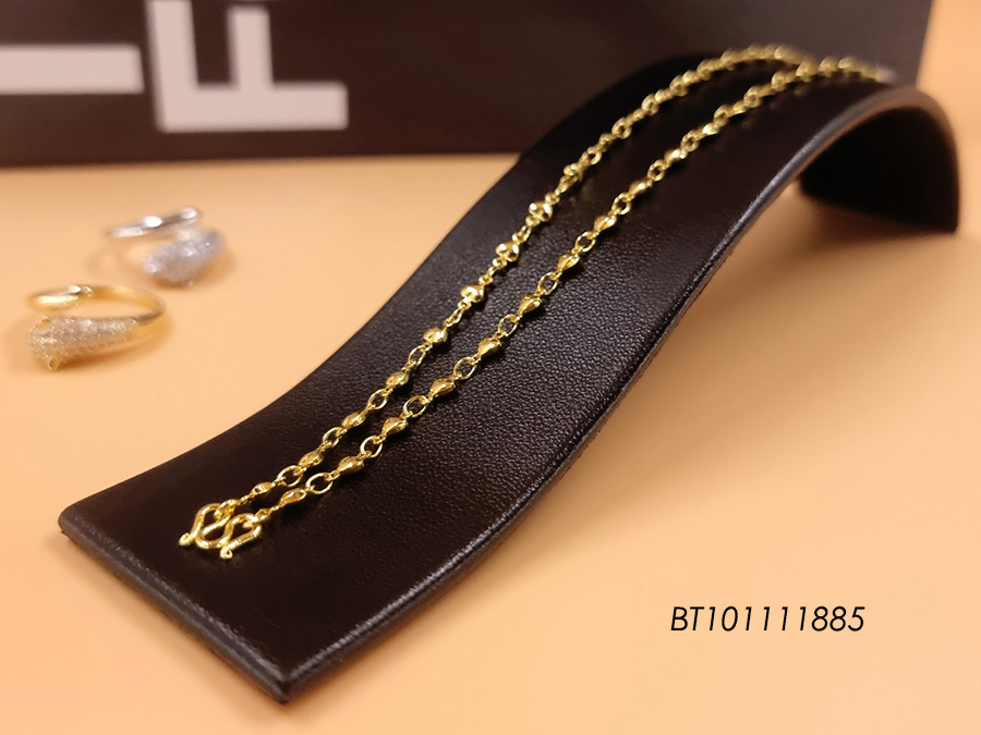 Gold Heart Chain Necklace