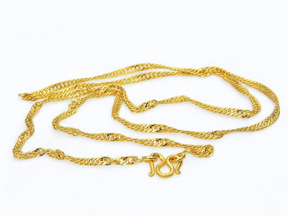 Twisted Herringbone-style Necklace