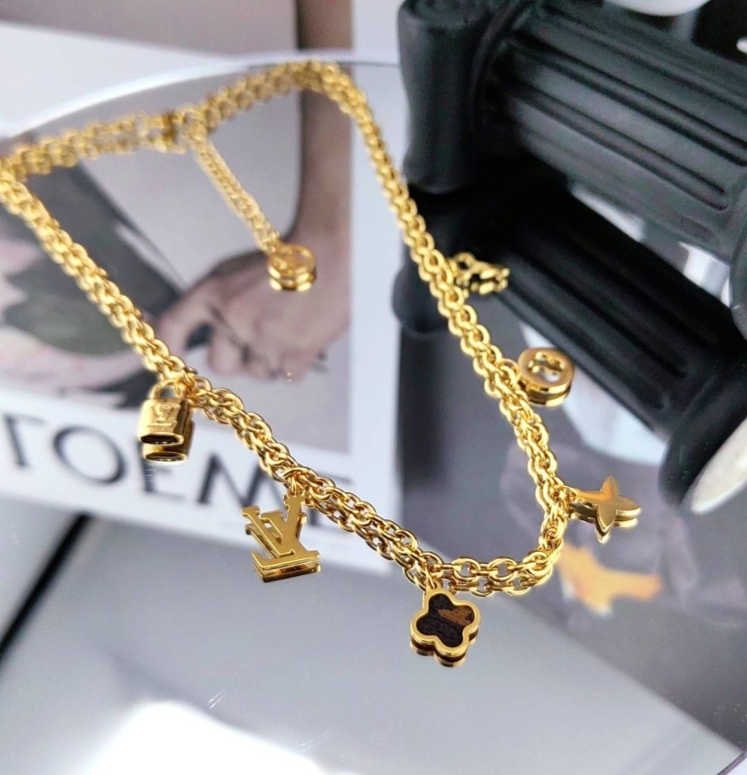 Gold Dangling Charm Set