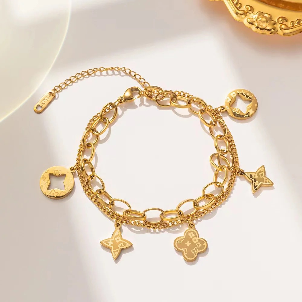 Elegant Dangling Flower Charm Bracelet