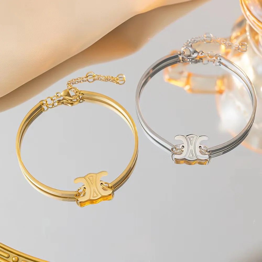 Elegant Ce Bangle