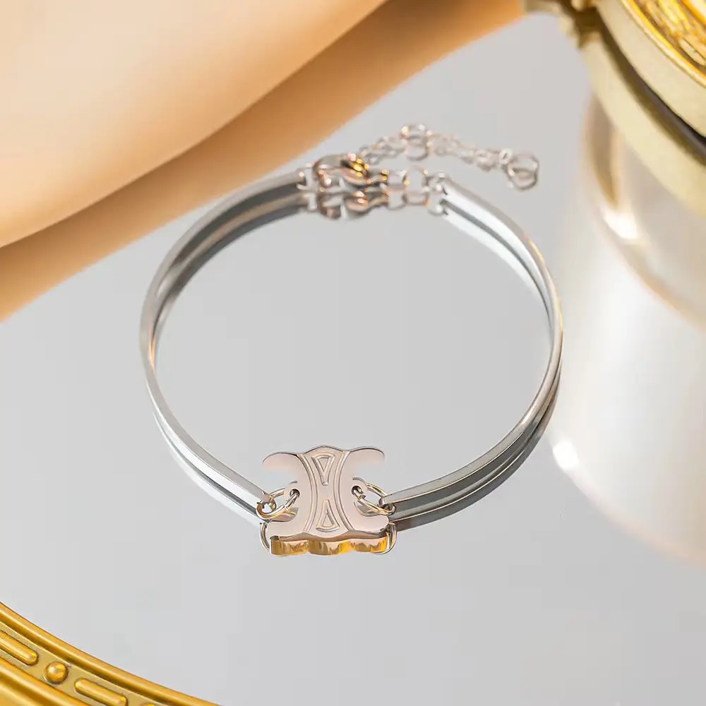 Elegant Ce Bangle