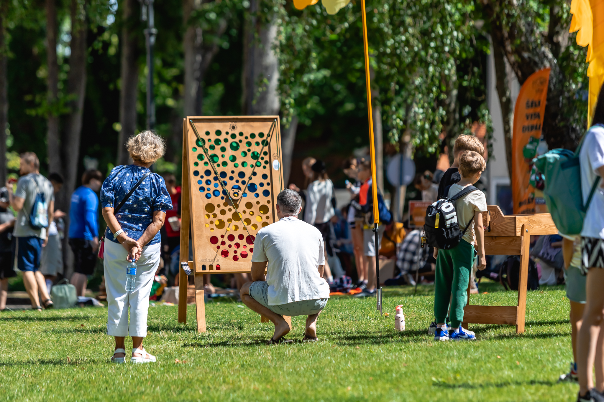 Skylė sienoje - Nuoma