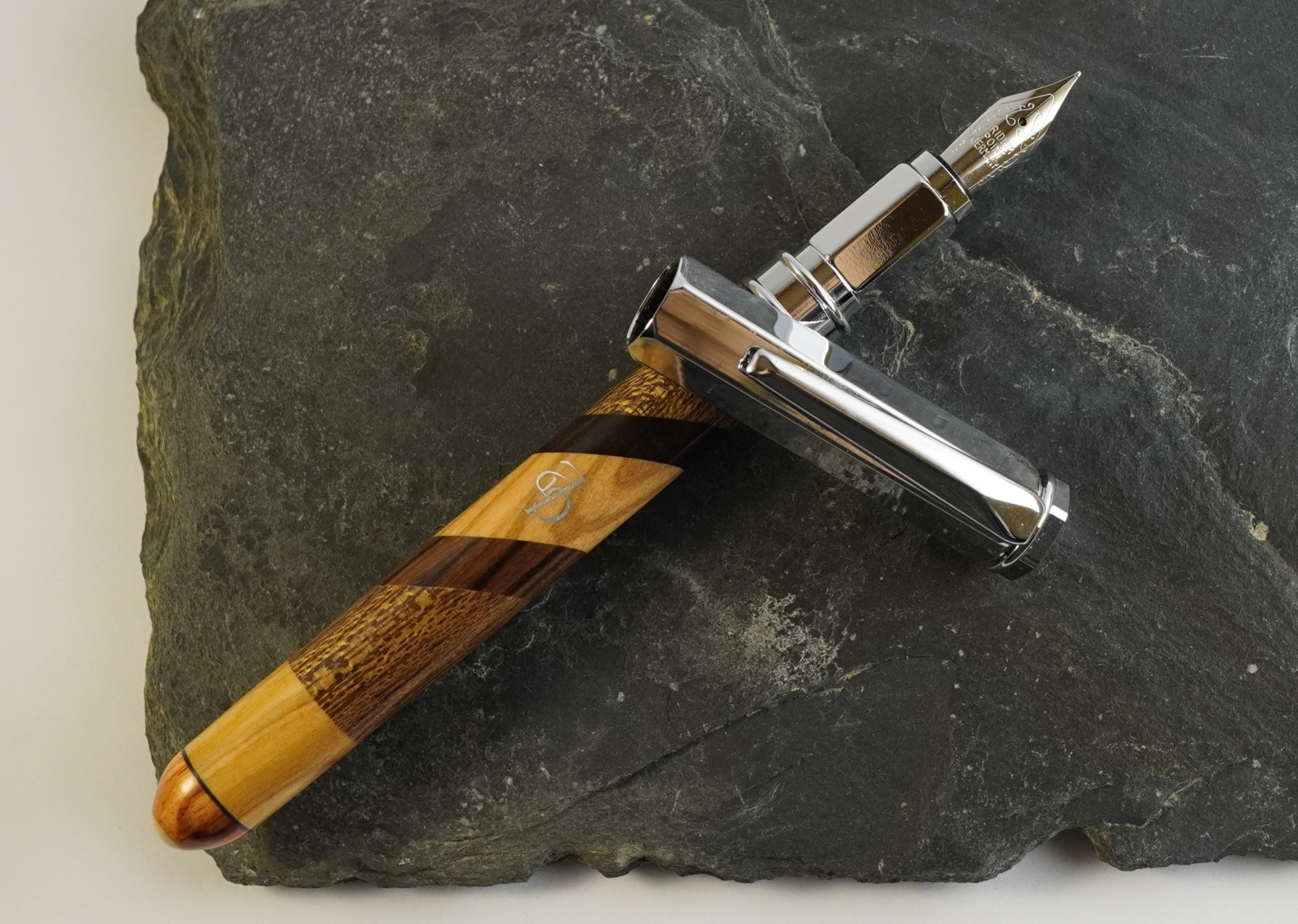 Stylo plume Descartes