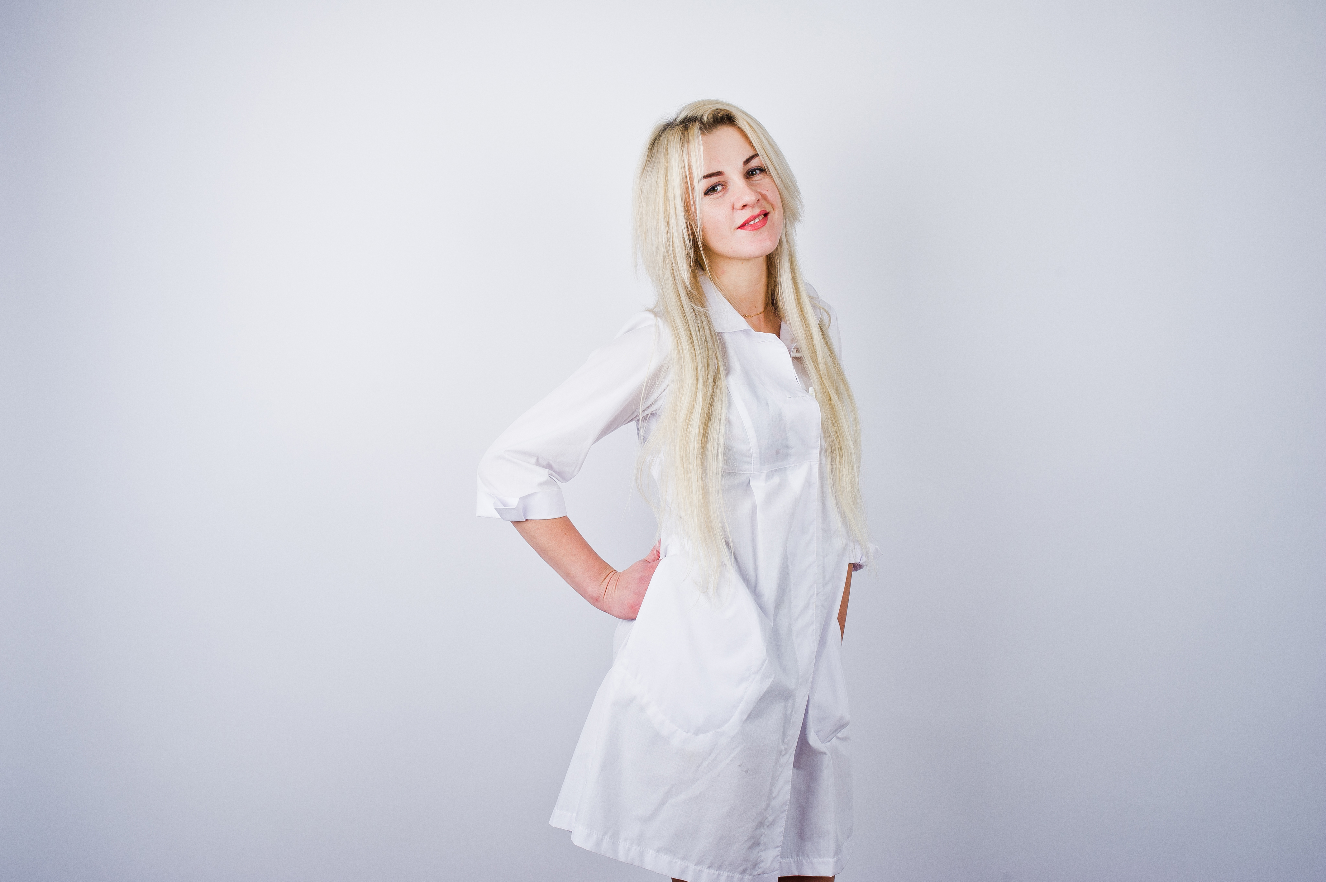 Emilie 25 ans | Ta femme ne saura rien | Libertine et passionné d'adultère